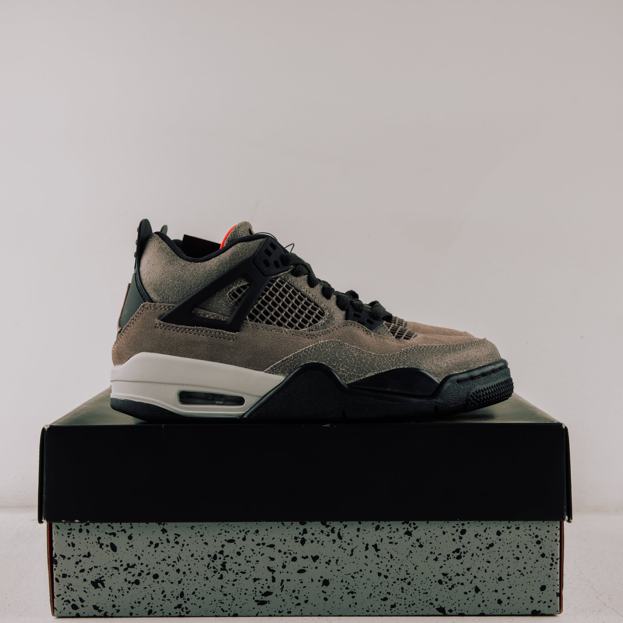 Nike Jordan Taupe Haze Box Jordan Taupe Haze GS Used 2751