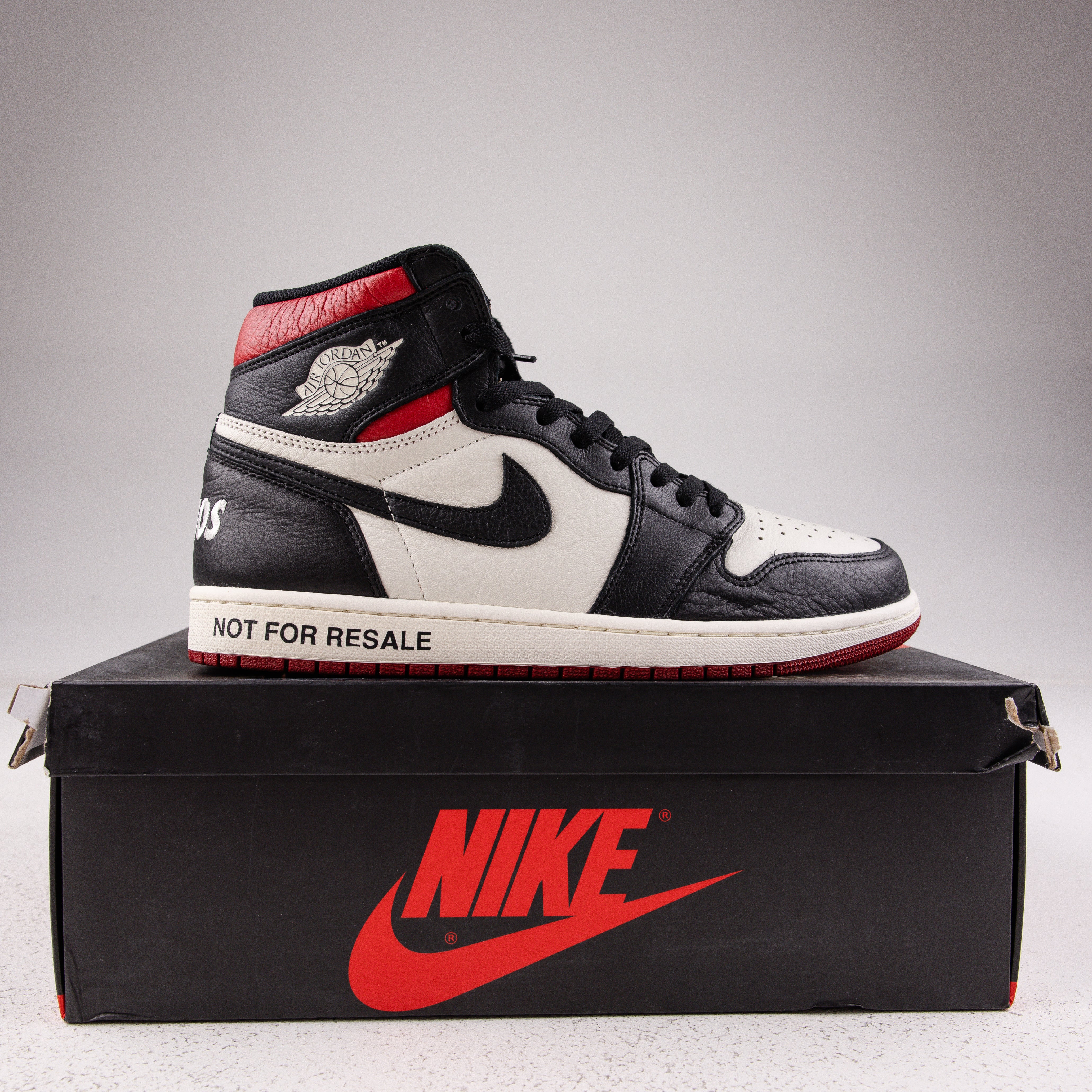 Jordan 1 Retro High Not for Resale Varsity Red - Used - 4330
