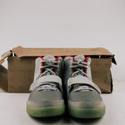 Nike Air Yeezy 2 Pure Platinum - Used - 2438 - Common Hype