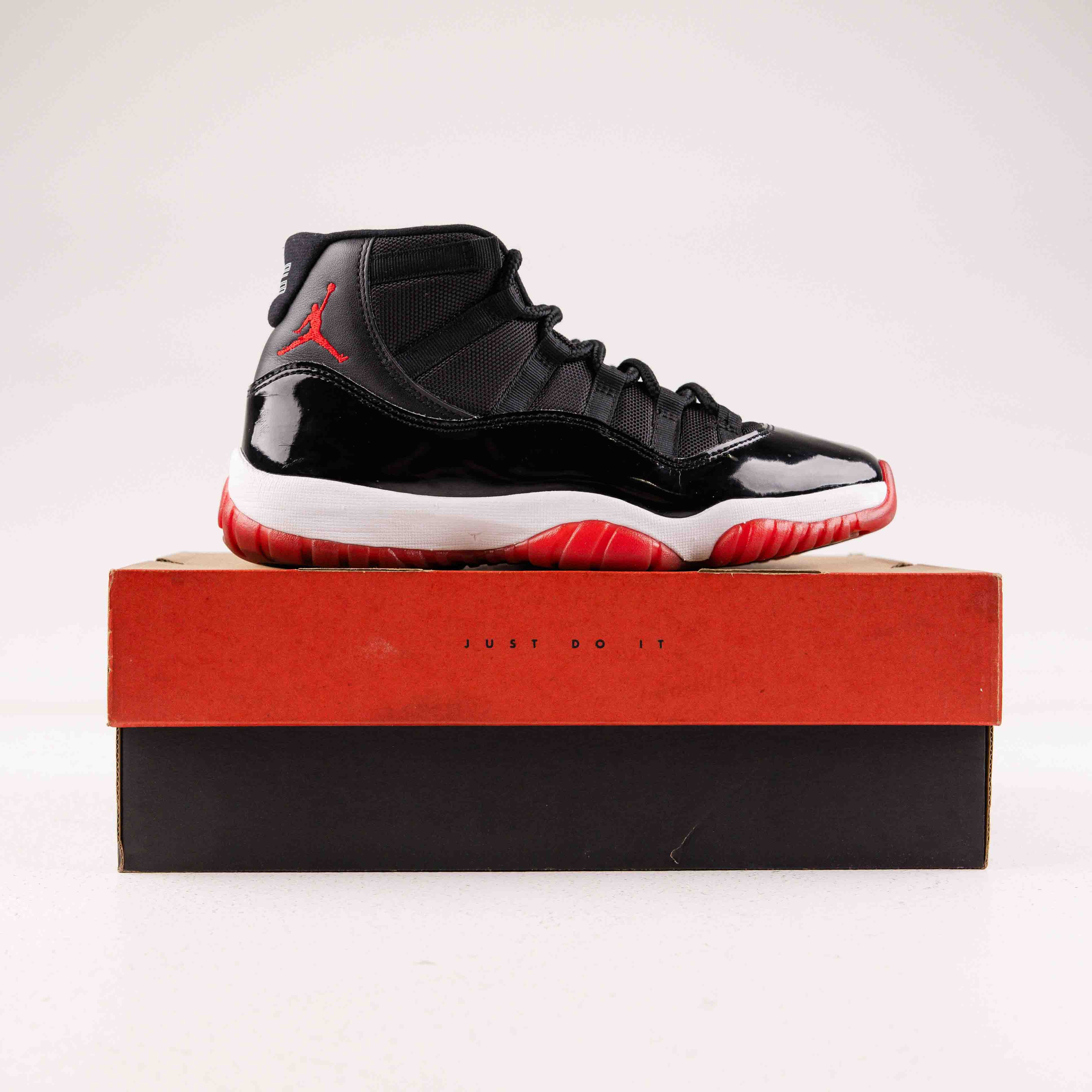 Jordan 11 Retro Playoffs Bred (2019) - Used - 3373 - Common Hype