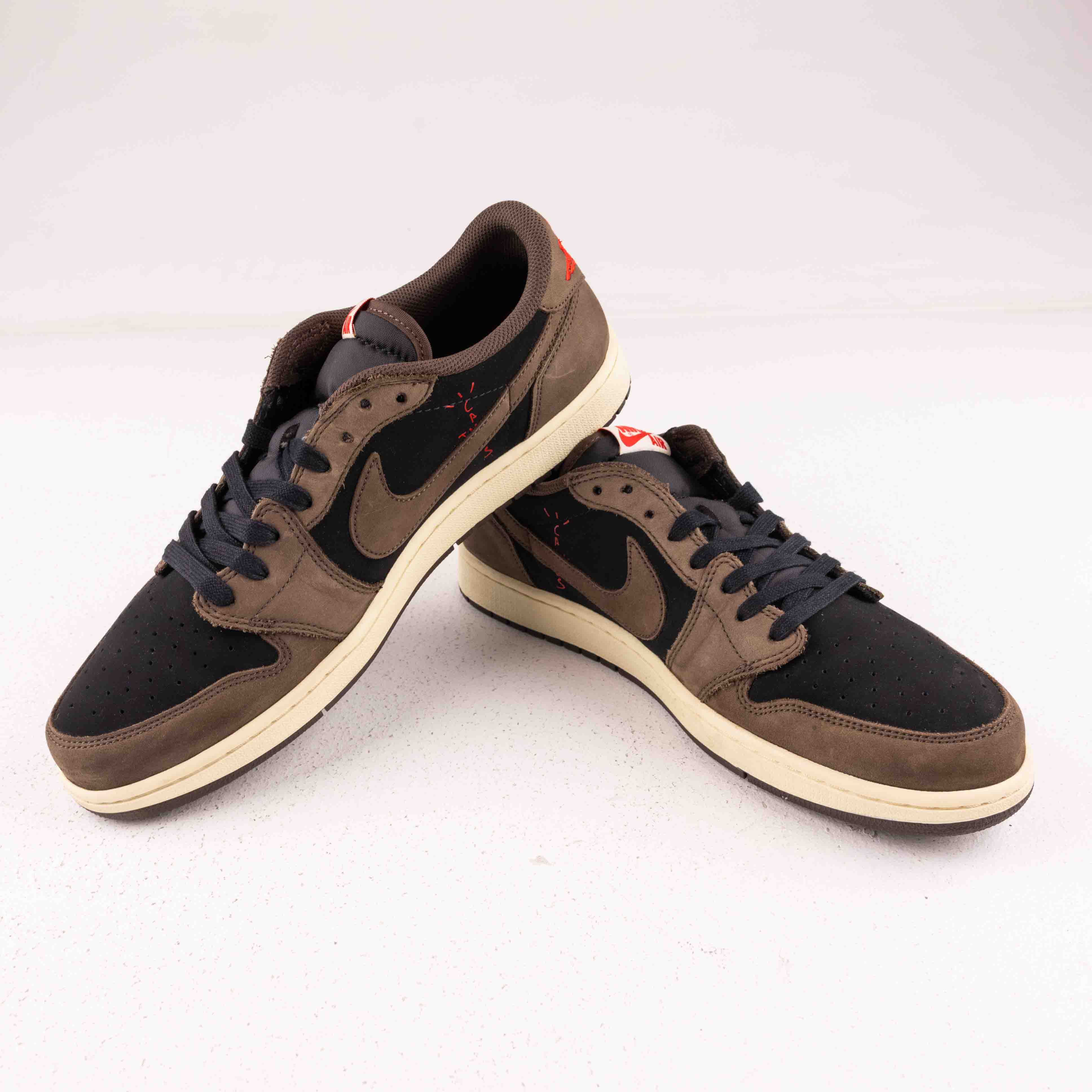 Jordan 1 Retro Low OG SP Travis Scott Mocha - Used - 1051 - Common Hype