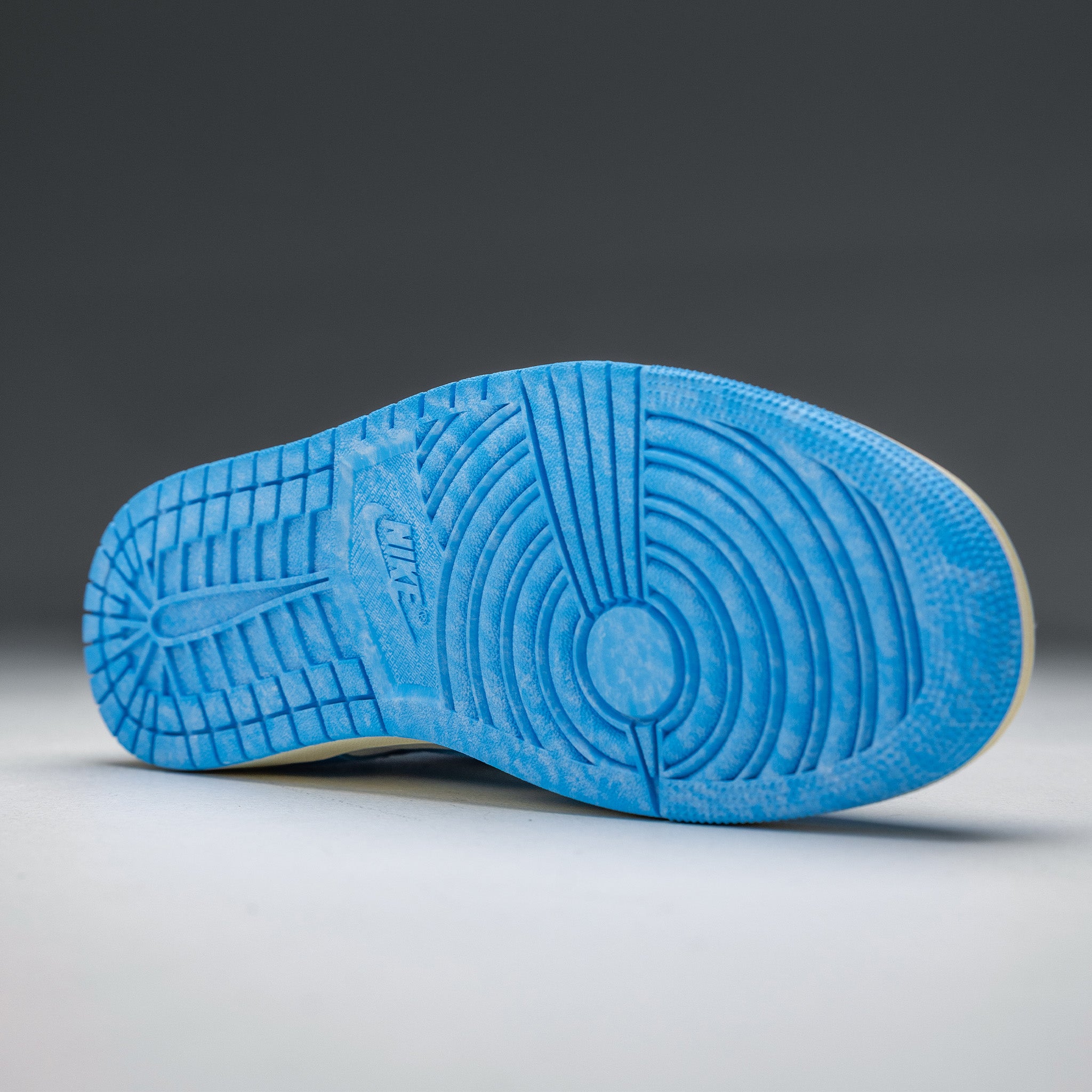 Jordan 1 Retro High OG UNC Reimagined - Common Hype