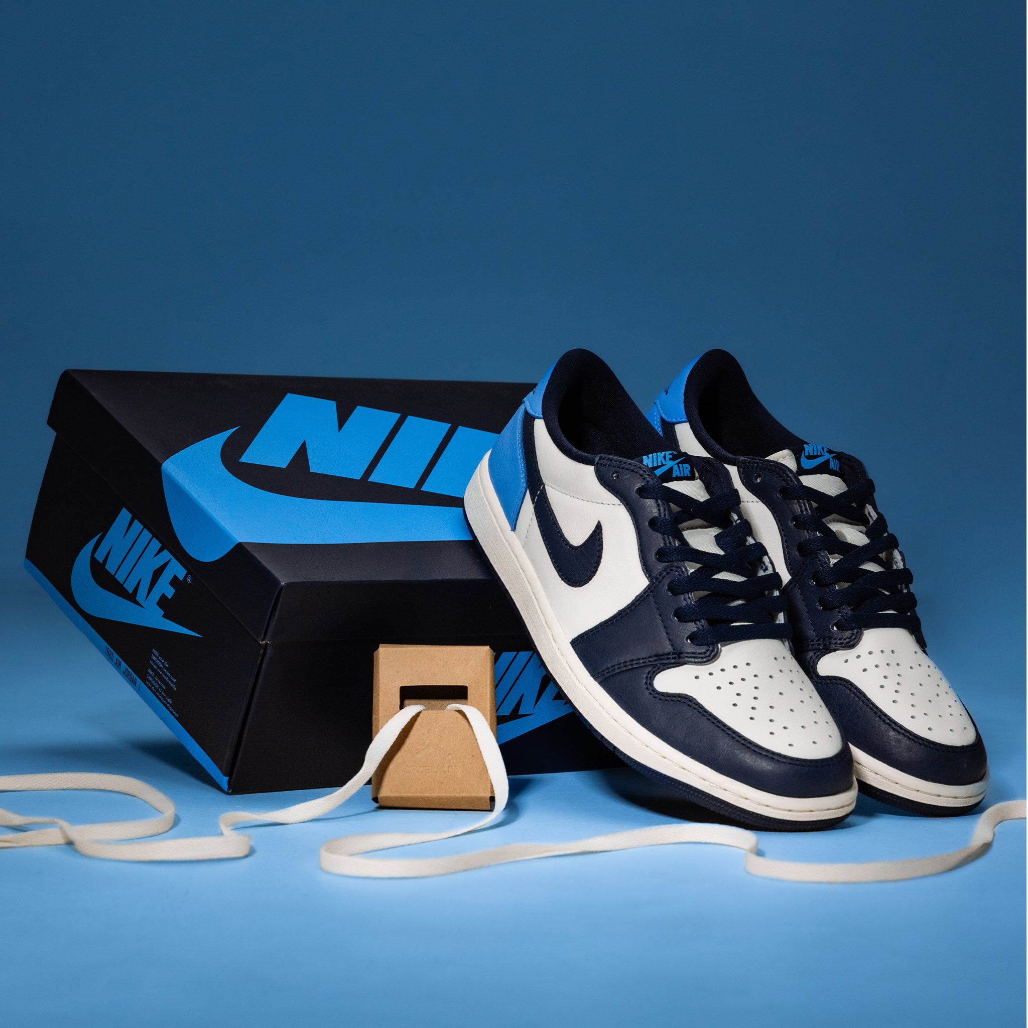 Jordan 1 Low OG Obsidian UNC - Common Hype