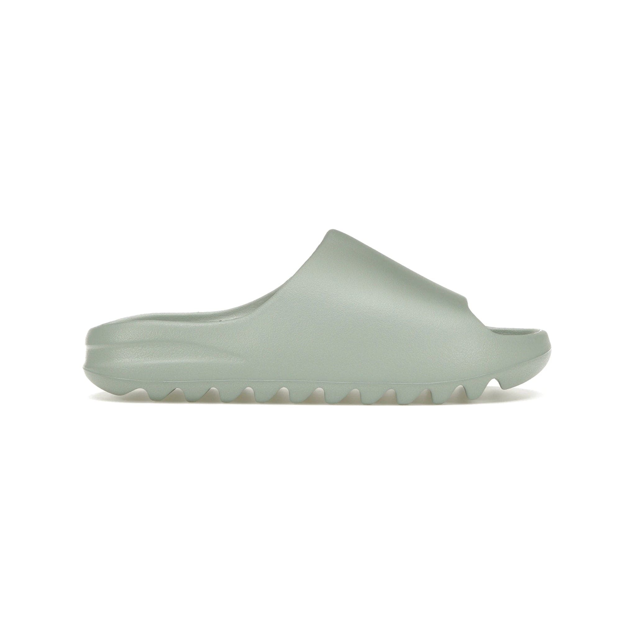 Yeezy Slide Salt – Common Hype