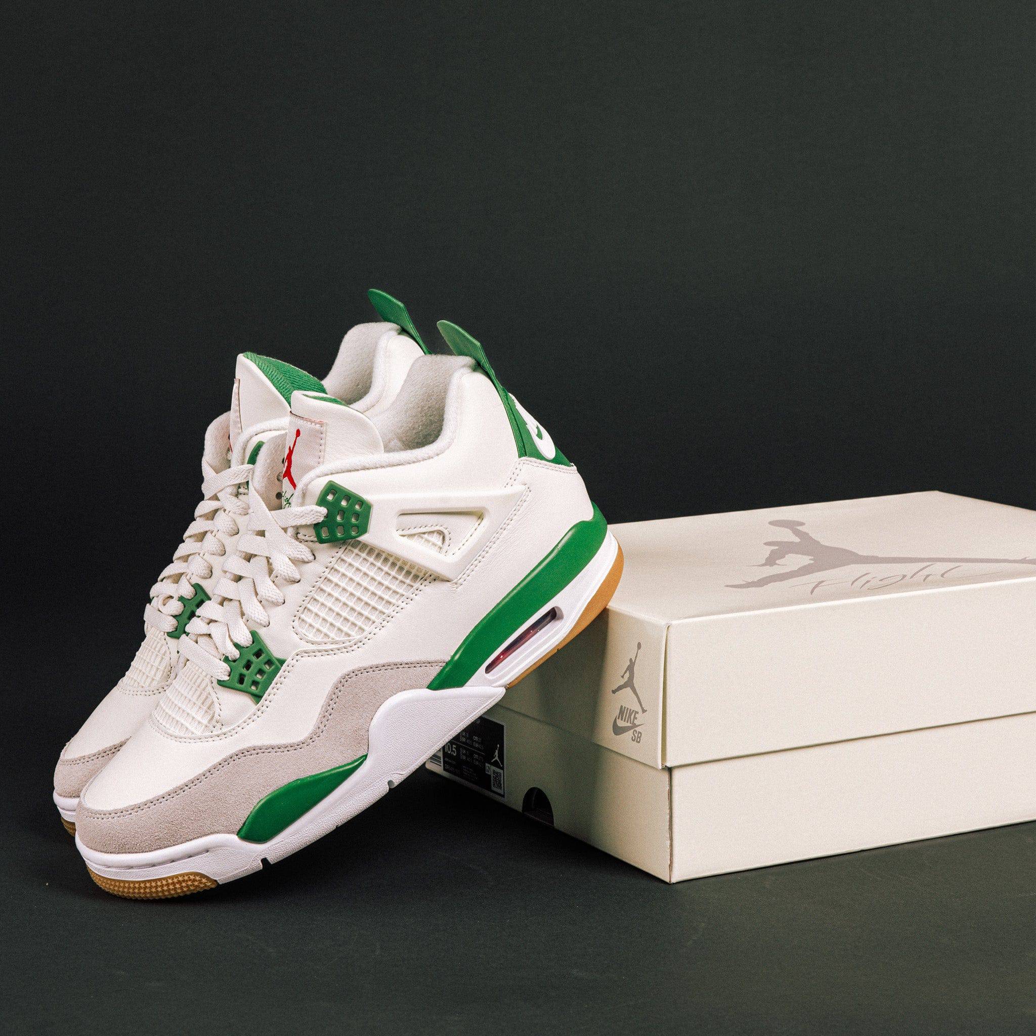 Jordan 4 Retro SB Pine Green - Common Hype
