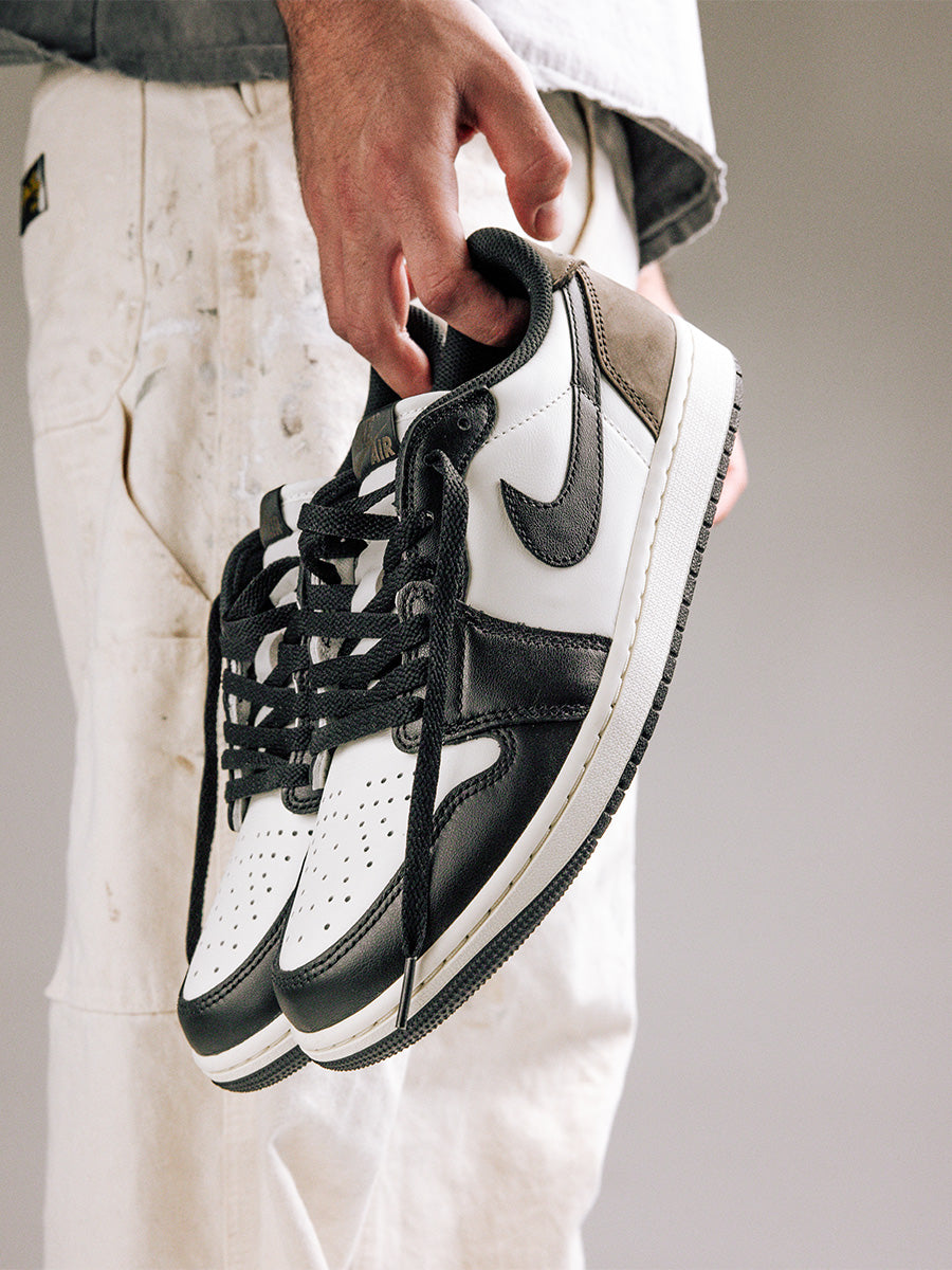 靴 Nike Air Jordan 1 Retro Low OG Mocha The Air Jordan 1 Low 