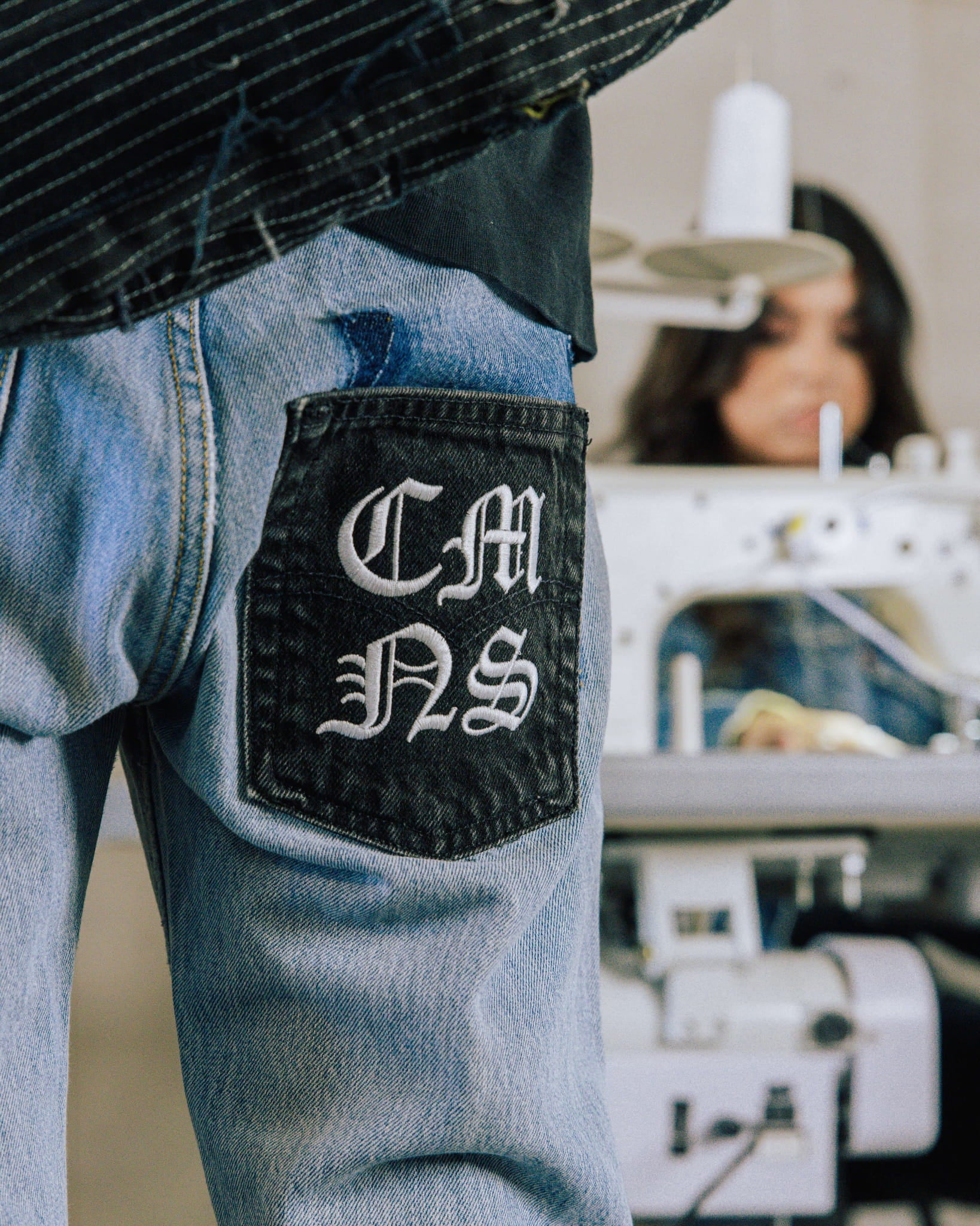 COMMONS REVERSE LEG HAND STITCHED DENIM BLUE (R44) - Common Hype