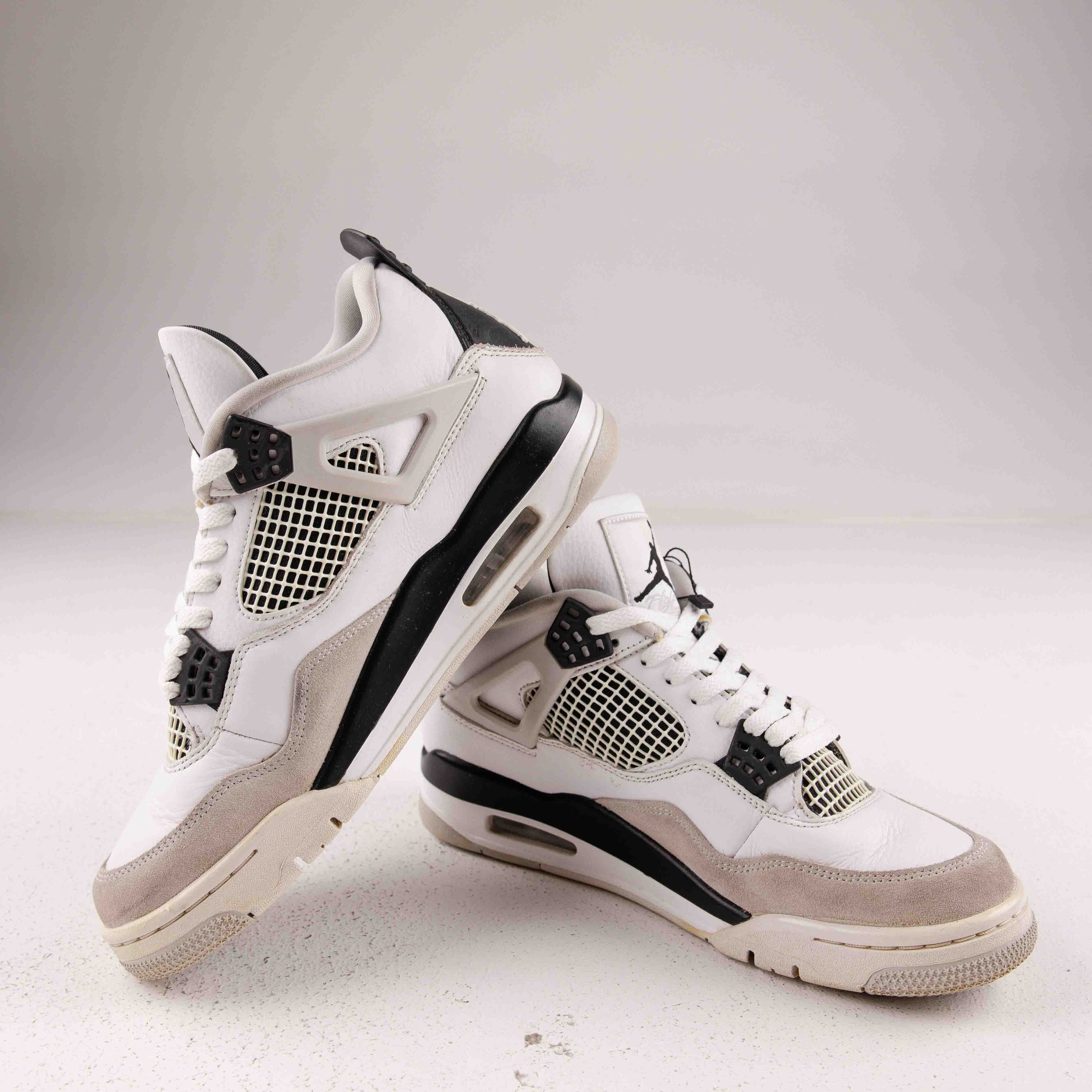 Jordan 4 Retro Military Black - Used - 4211 - Common Hype