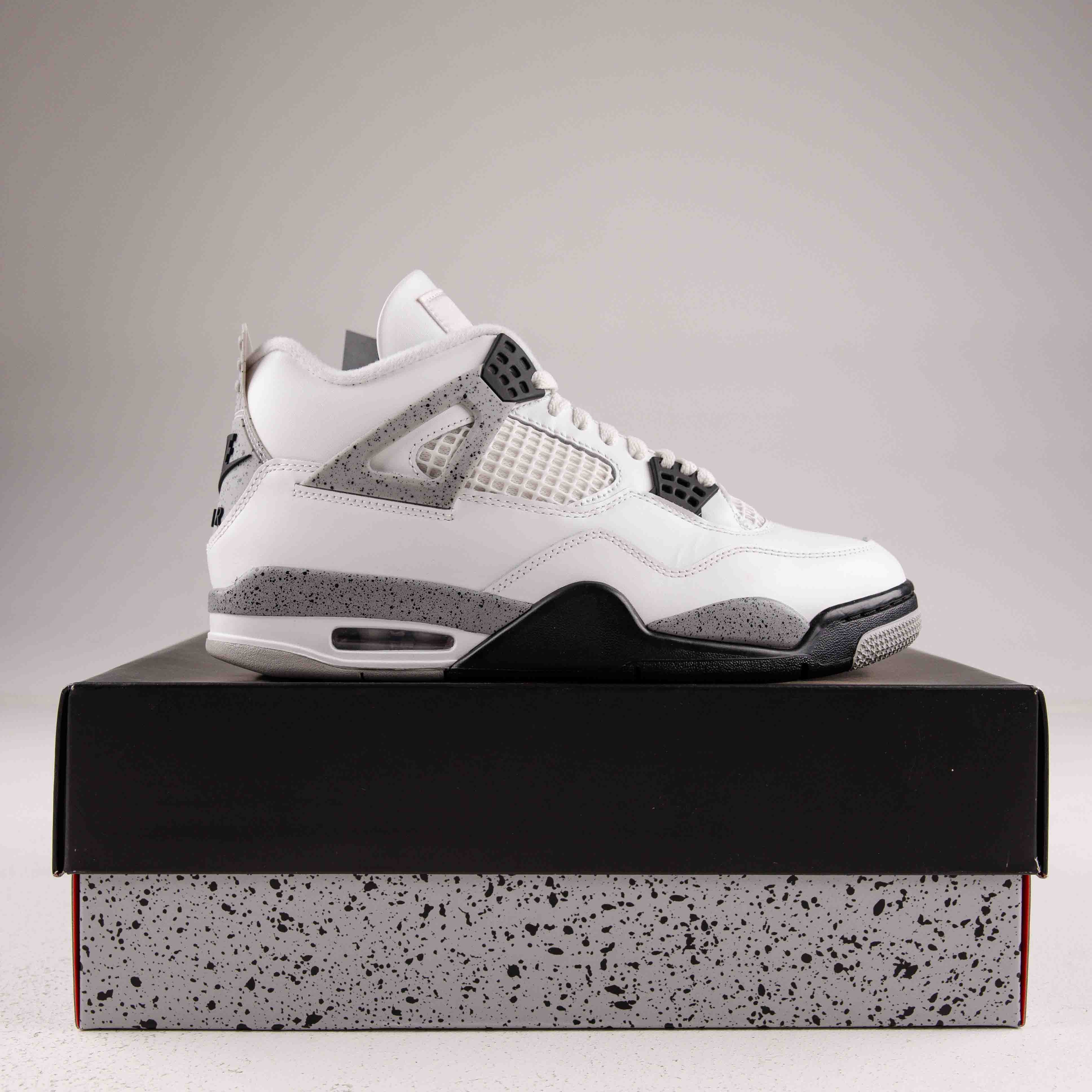 Jordan 4 Retro White Cement (2025) - Used - 3569 - Common Hype
