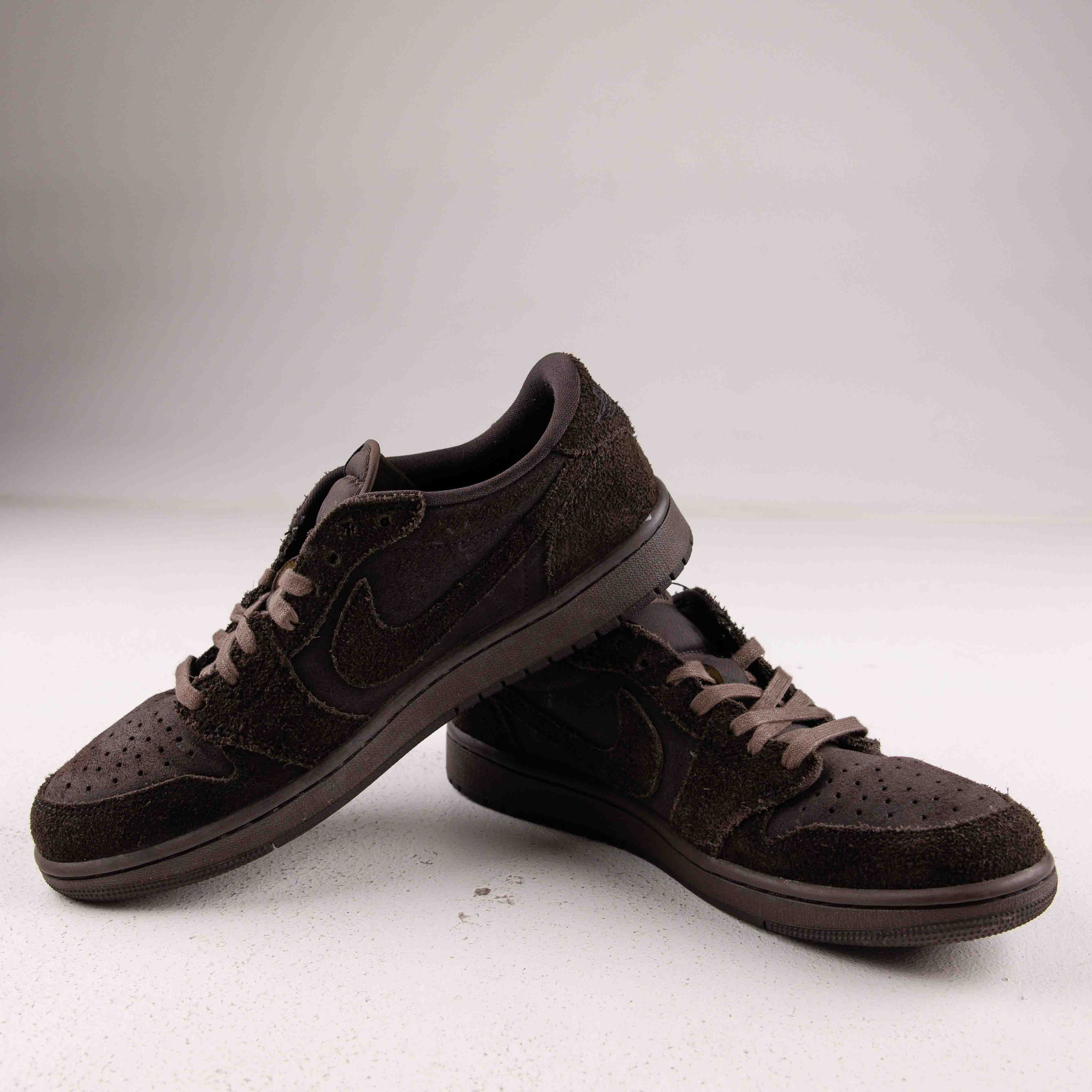 Jordan 1 Retro Low OG SP Travis Scott Velvet Brown - Used - 4226 - Common Hype