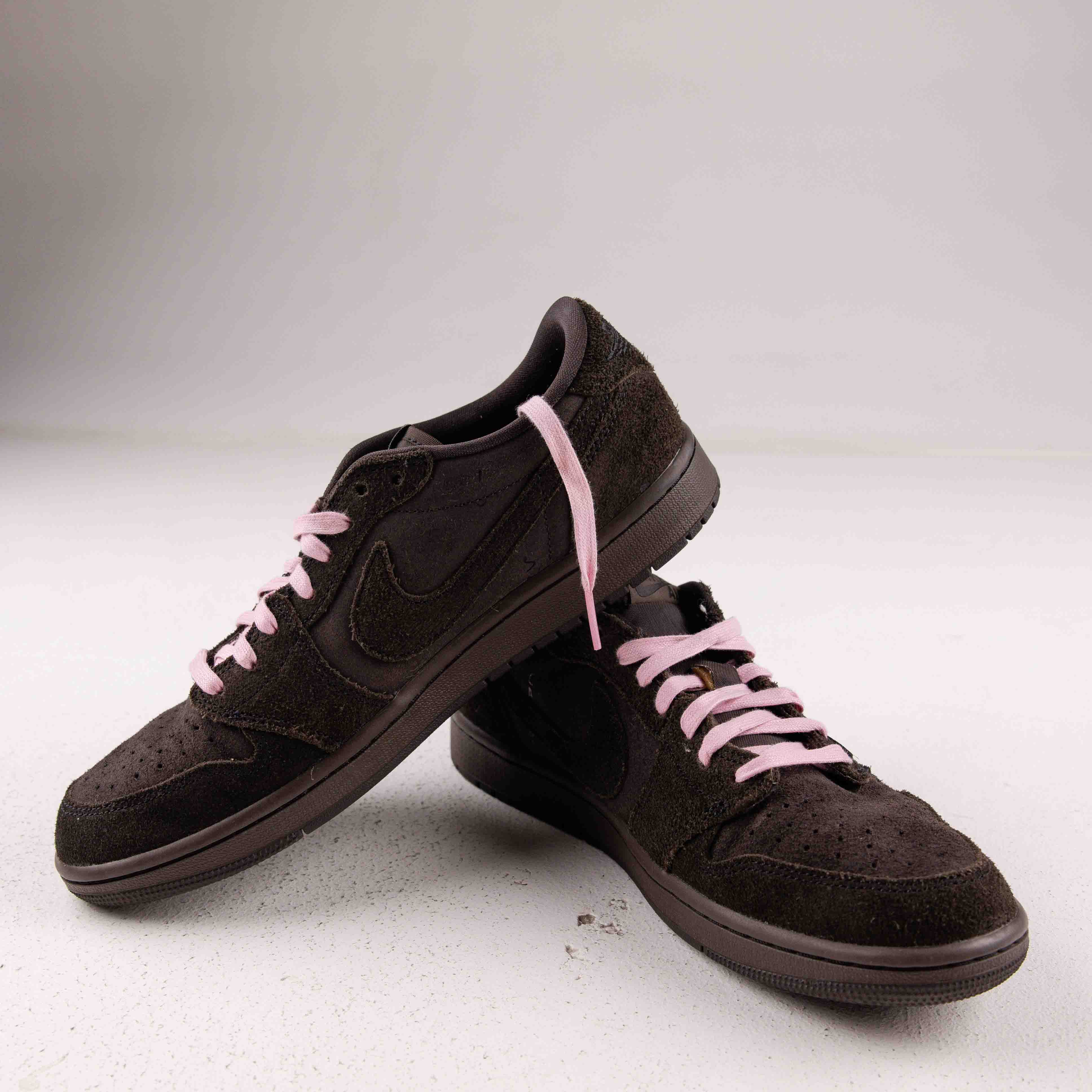 Jordan 1 Retro Low OG SP Travis Scott Velvet Brown - Used - 4227 - Common Hype