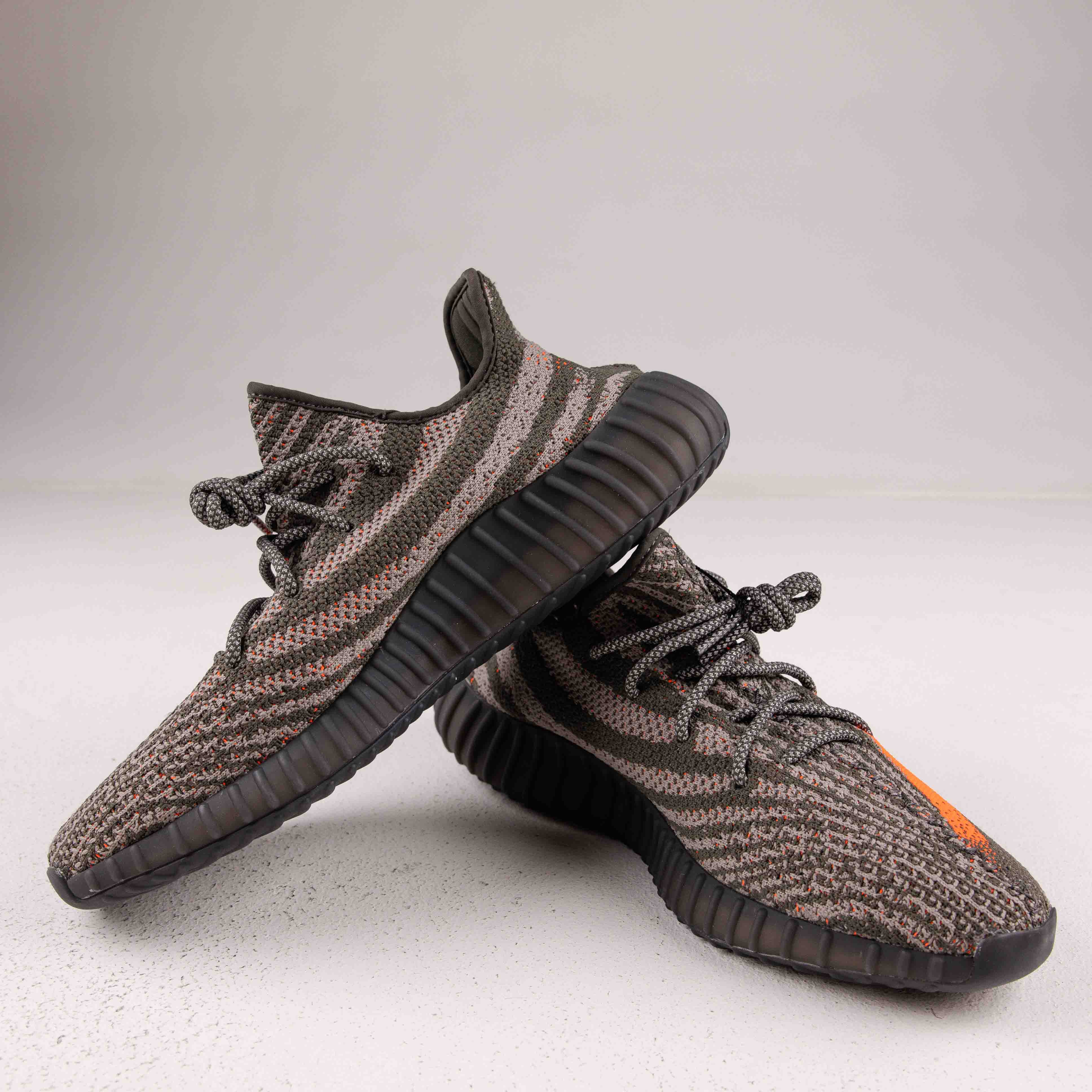 adidas Yeezy Boost 350 V2 Carbon Beluga - Used - 4203 - Common Hype
