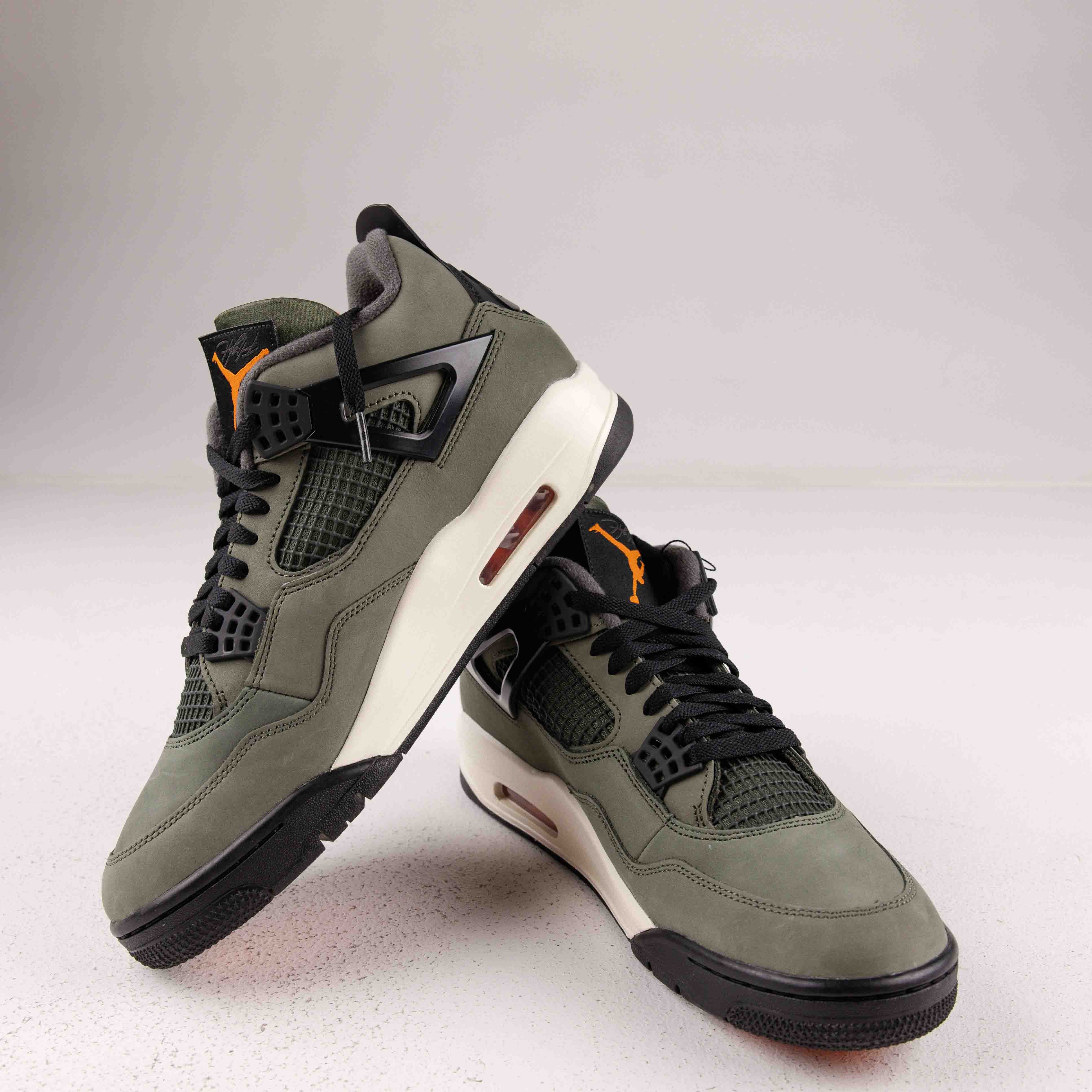 Jordan 4 Retro OG SP Undefeated (2025) - Used - 4223 - Common Hype