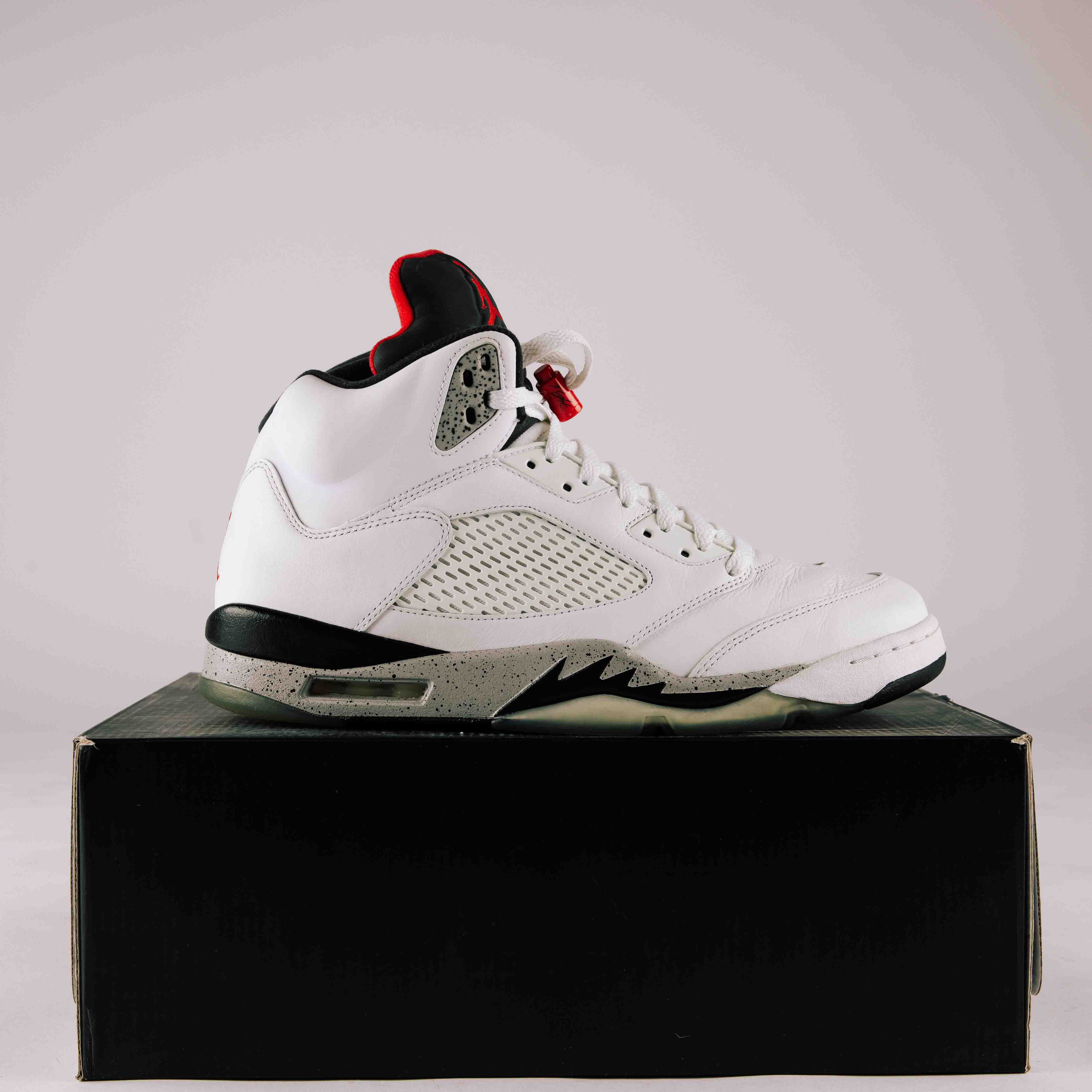 Jordan 5 Retro White Cement - Used - 0226 - Common Hype