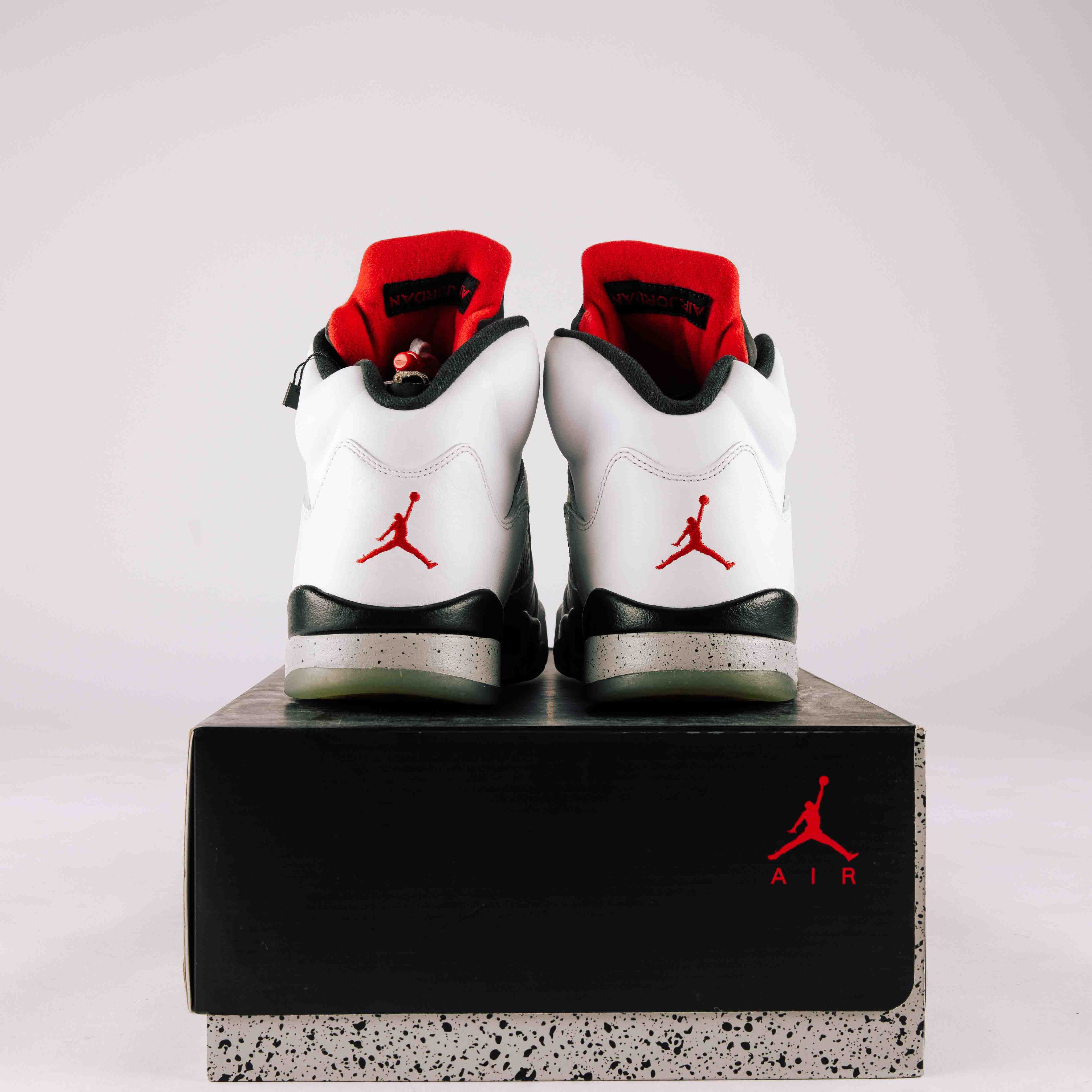 Jordan 5 Retro White Cement - Used - 0226 - Common Hype