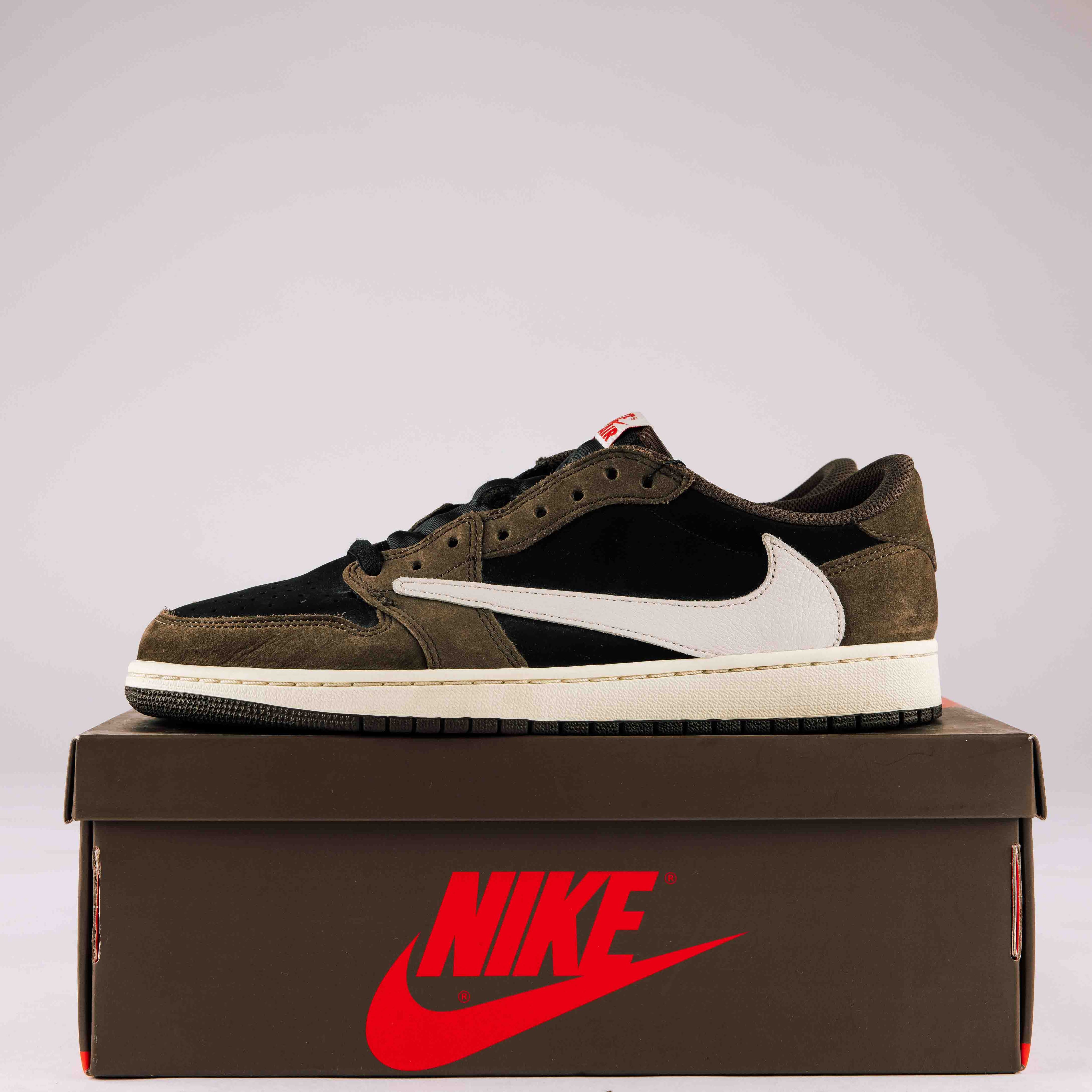 Jordan 1 Retro Low OG SP Travis Scott Mocha - Used - 0134 - Common Hype