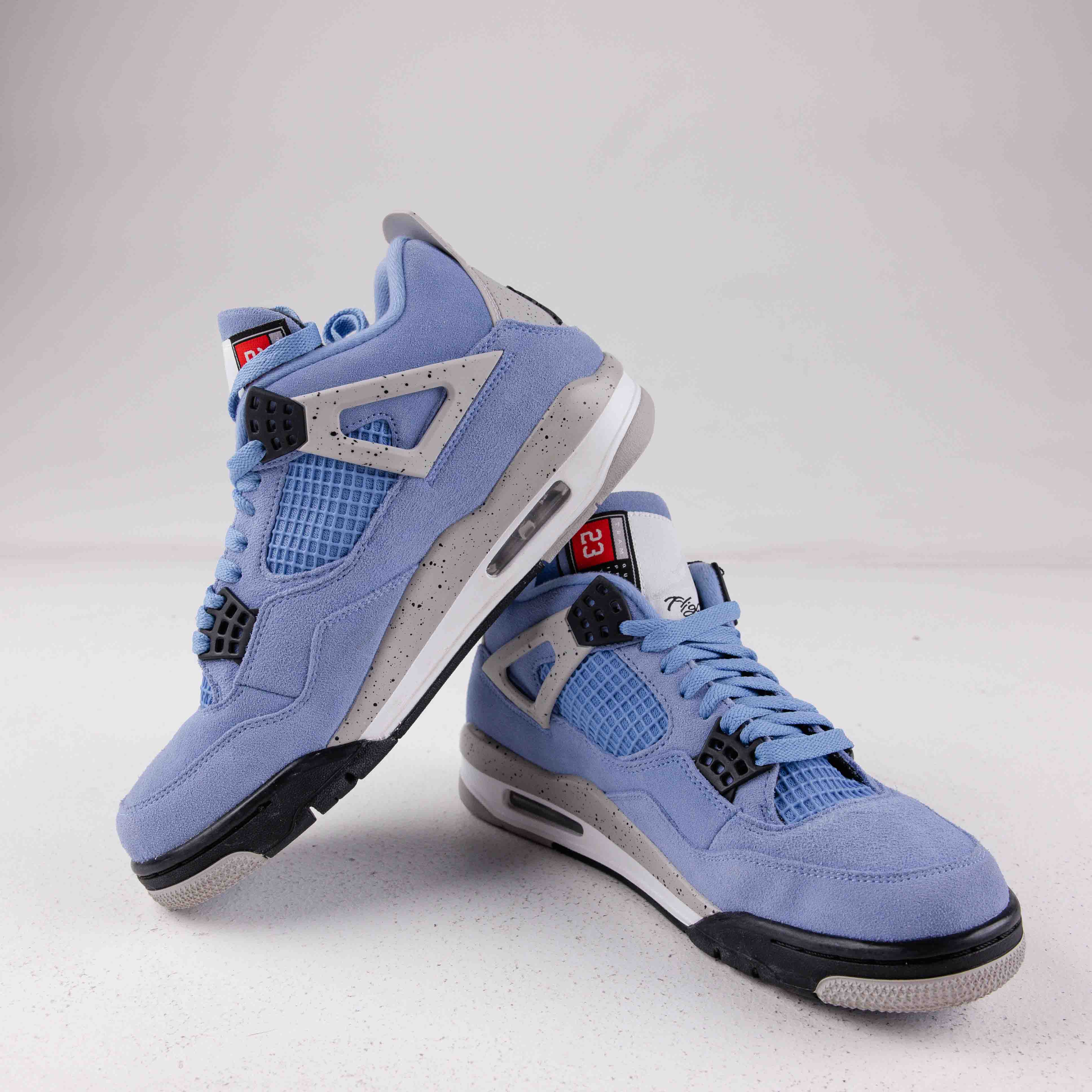 Jordan 4 Retro University Blue - Used - 3590 - Common Hype