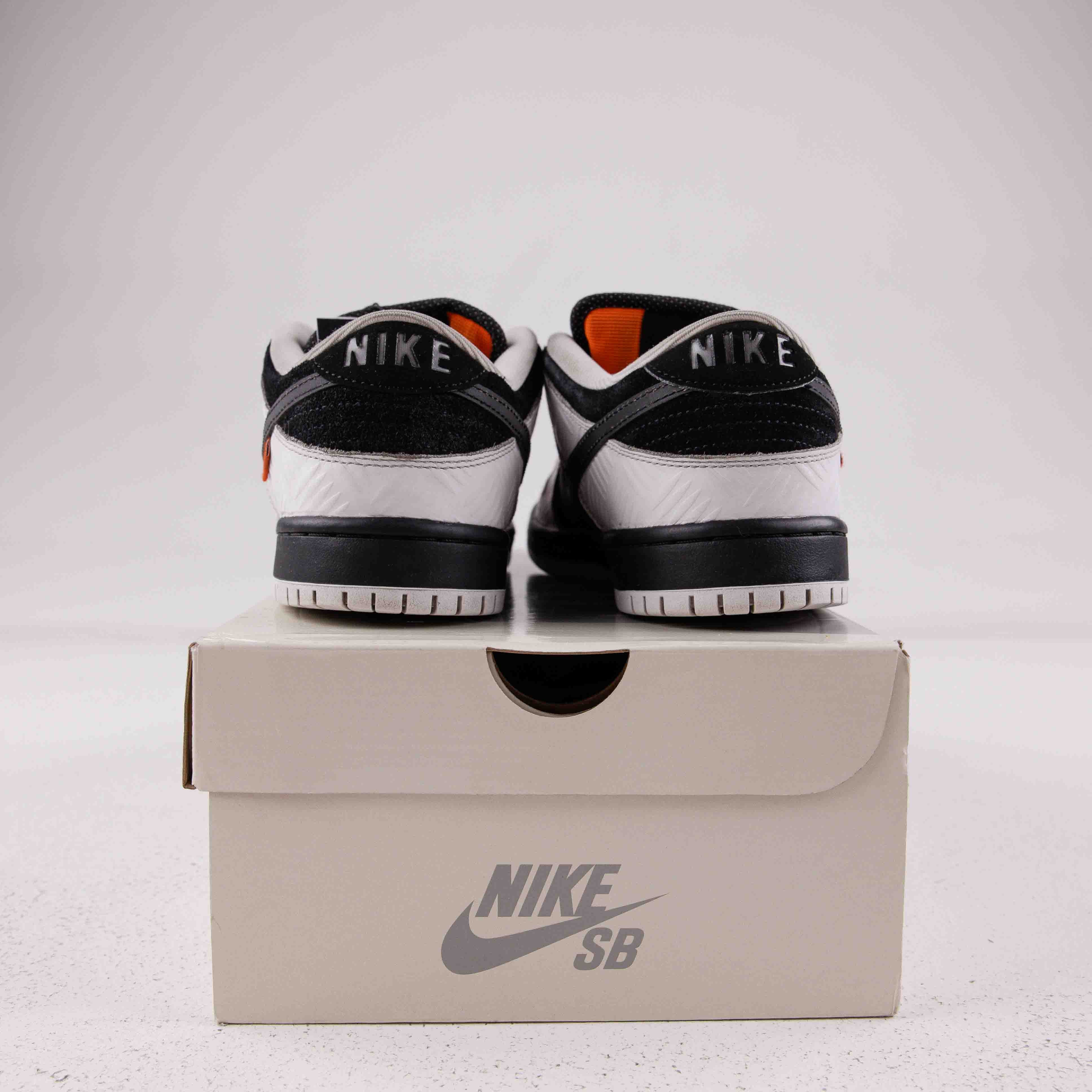 Nike SB Dunk Low TIGHTBOOTH  - Used - 1598