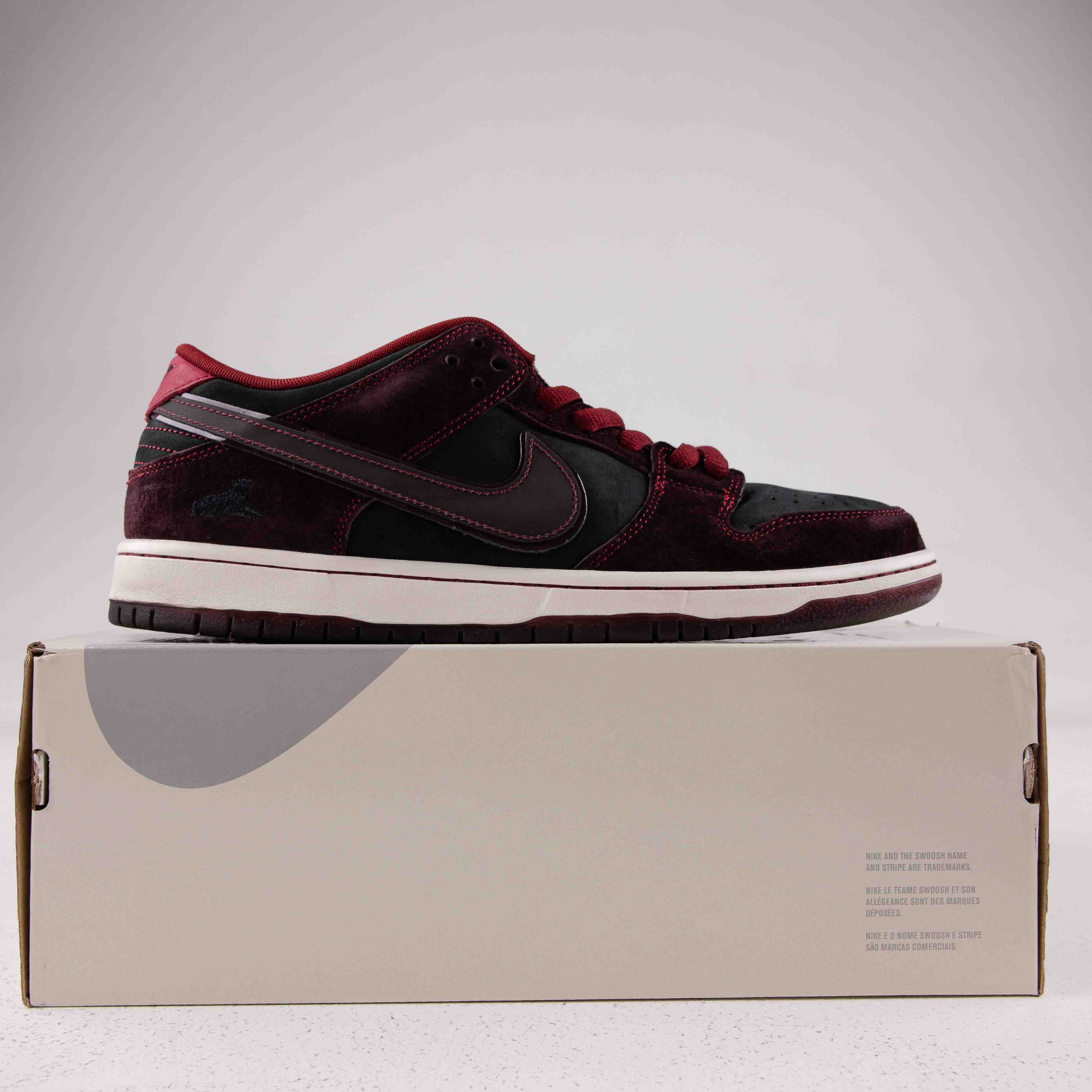 Nike SB Dunk Low Riot Skateshop - Used - 4271 - Common Hype