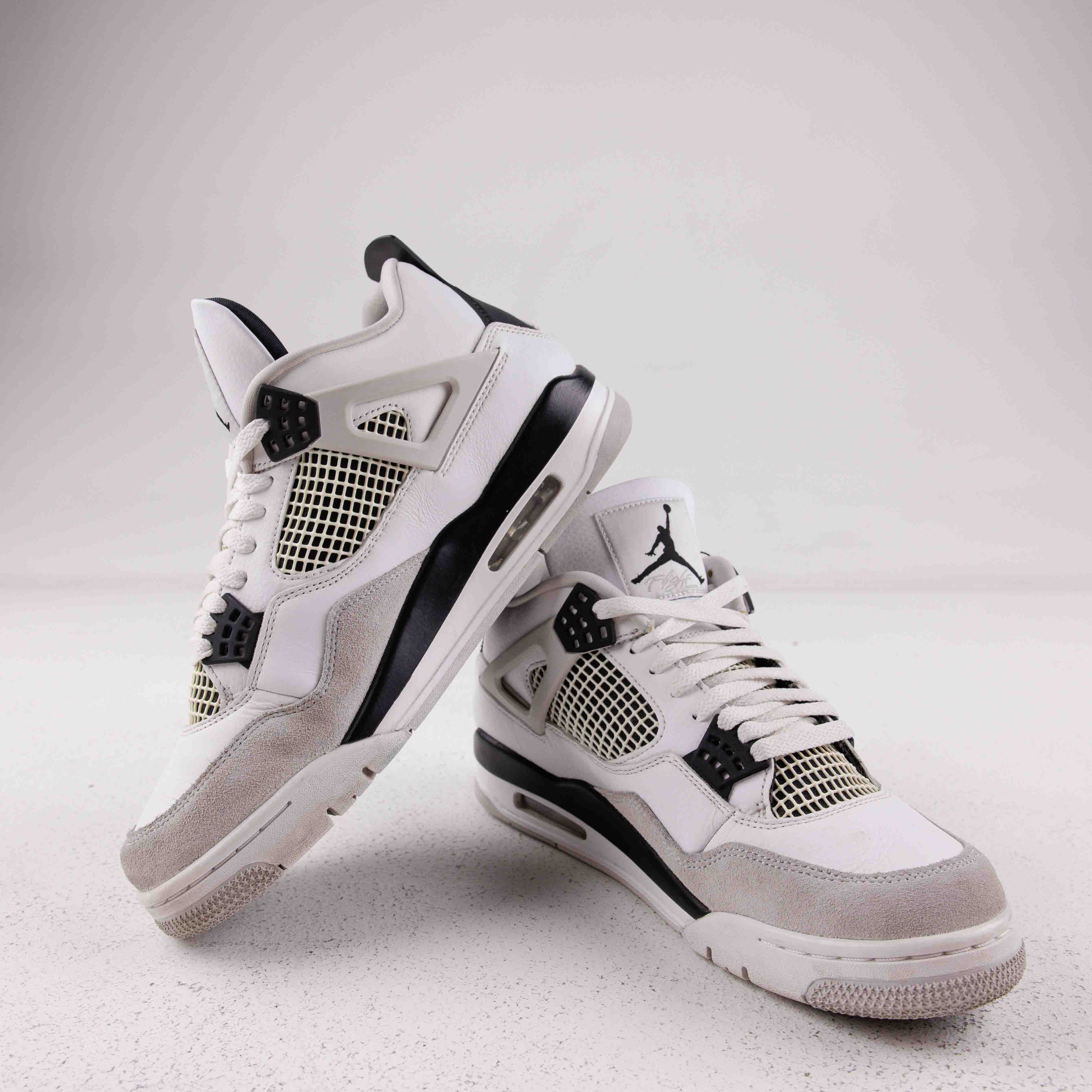 Jordan 4 Retro Military Black - Used - 3577 - Common Hype
