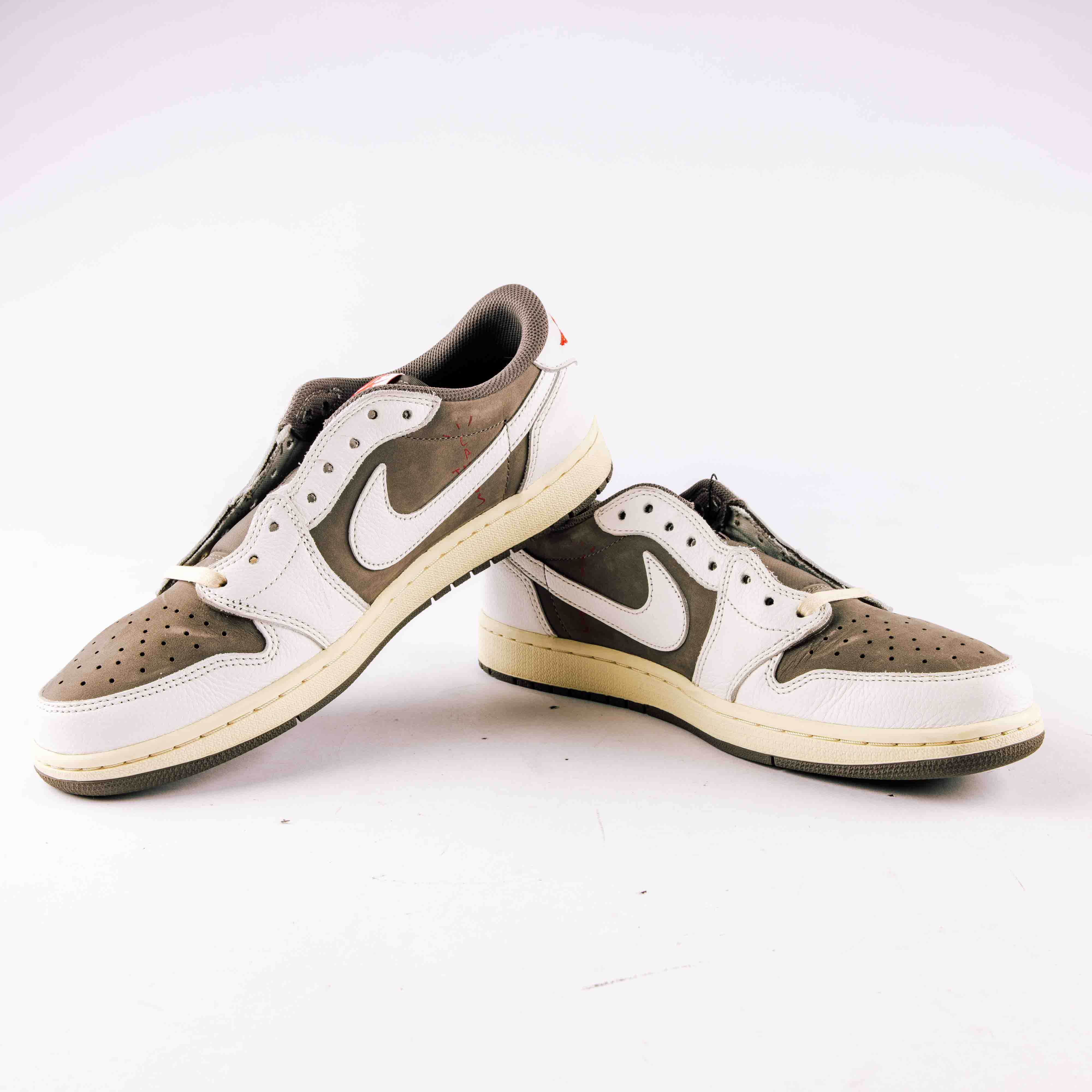 Jordan 1 Retro Low OG SP Travis Scott Reverse Mocha - Used - 0828