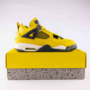 Jordan 4 Retro Lightning (2021) - Used - 0796