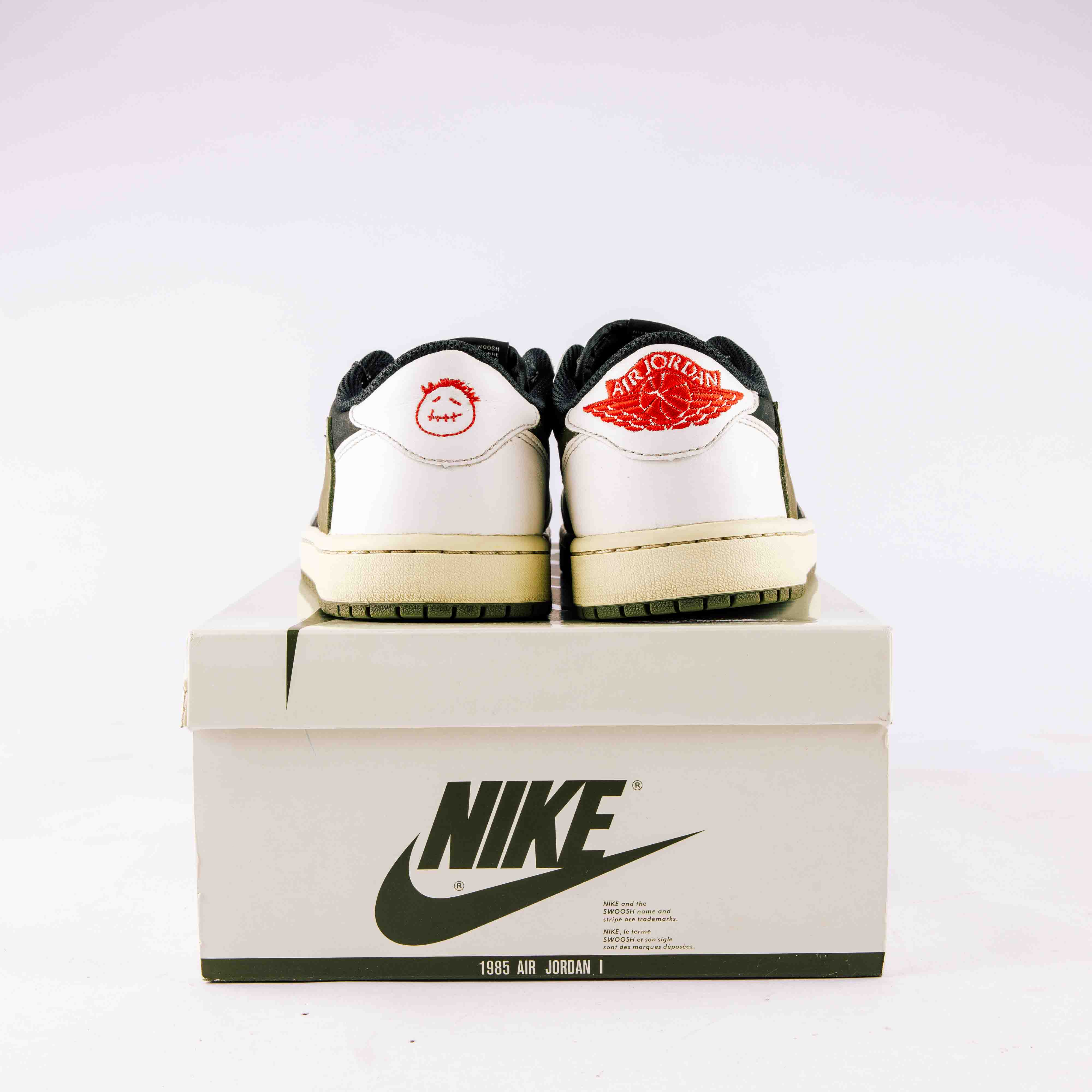 Jordan 1 Retro Low OG SP Travis Scott Olive (Women's) - Used - 0495