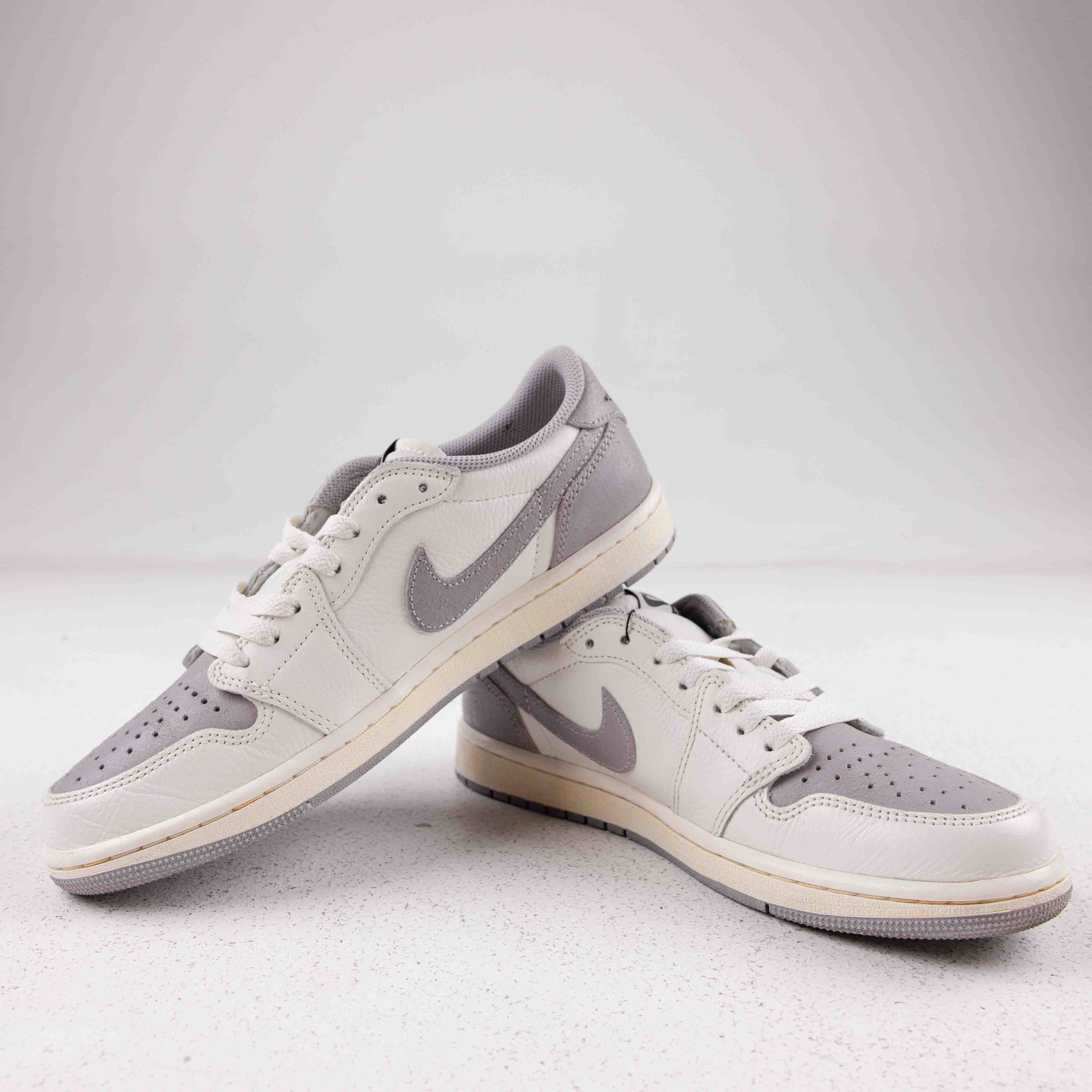 Jordan 1 Retro Low OG Atmosphere Grey - Used - 4308 - Common Hype