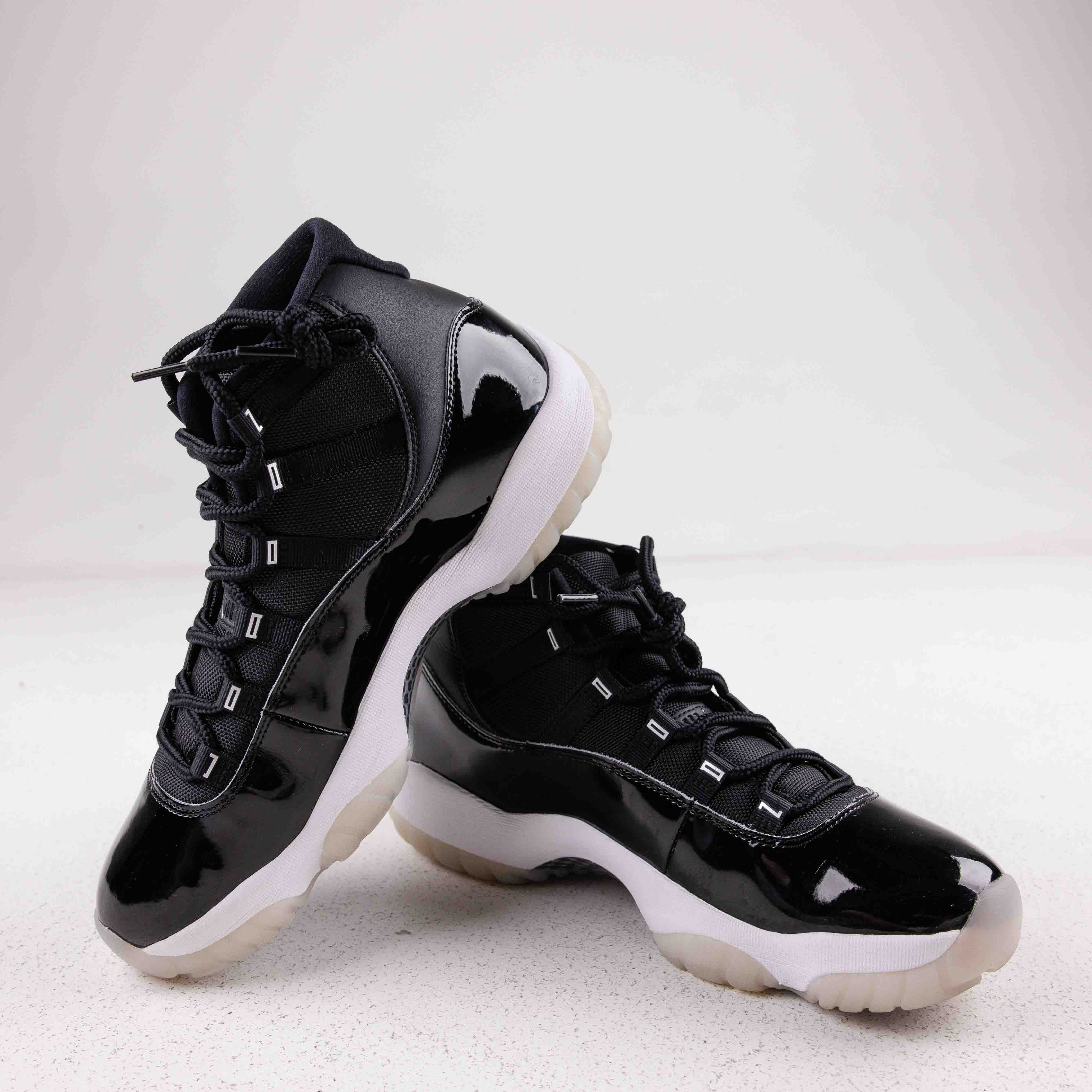 Jordan 11 Retro Jubilee 25th Anniversary - Used - 4311 - Common Hype