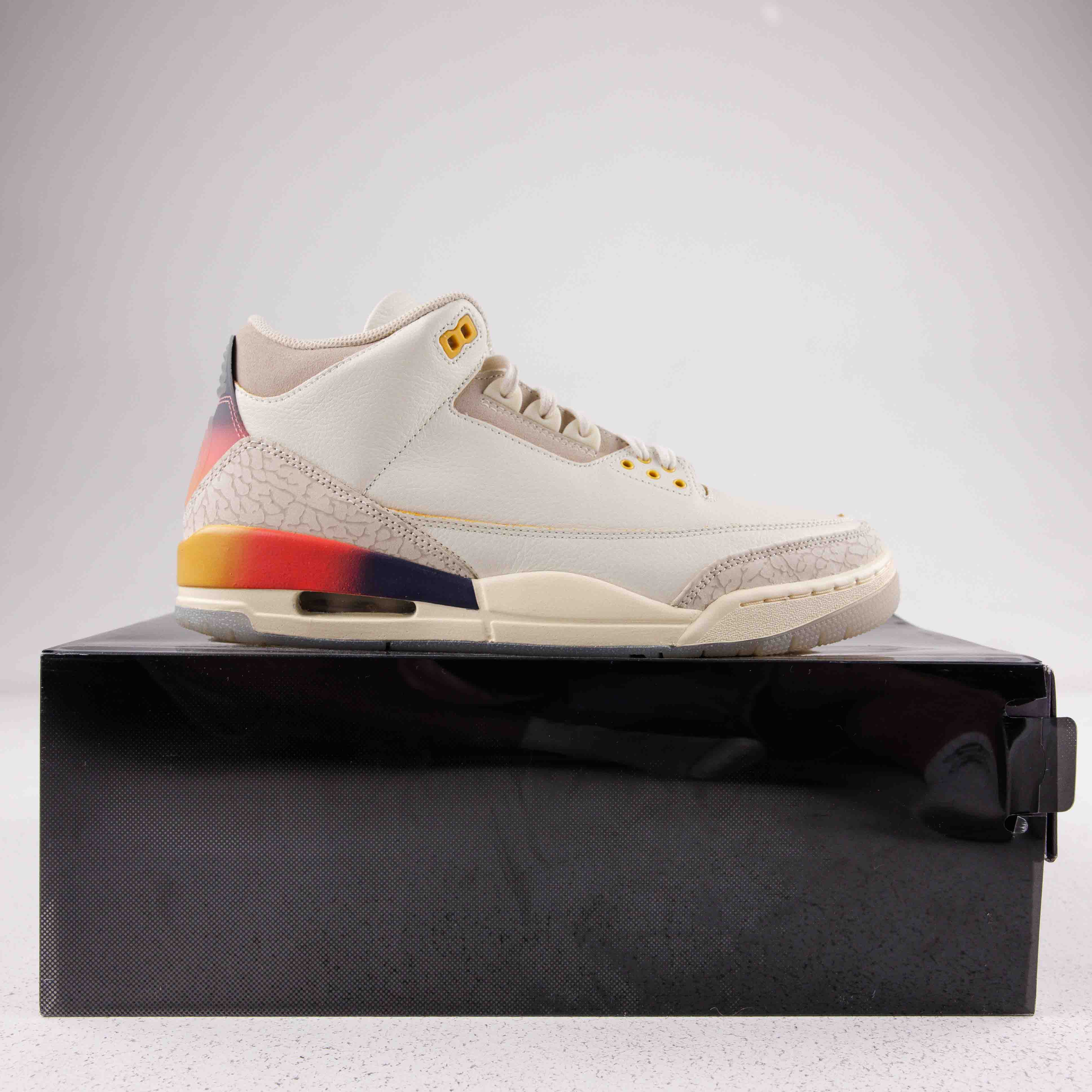 Jordan 3 Retro SP J Balvin Medellín Sunset - Used - 4296 - Common Hype