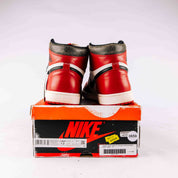 Jordan 1 Retro High OG Chicago Lost and Found - Used - 0659