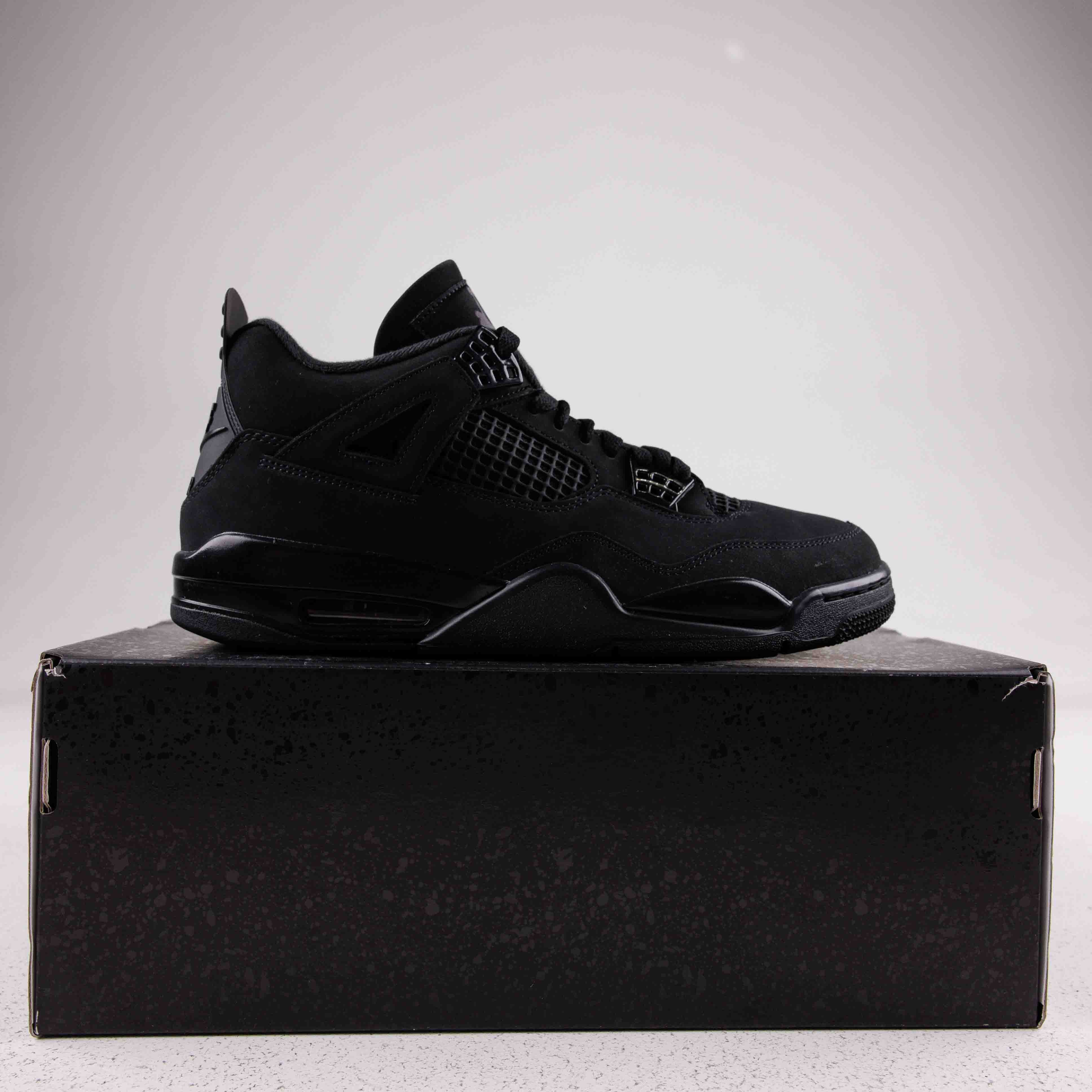 Jordan 4 Retro Black Cat (2025) - Used - 4299 - Common Hype