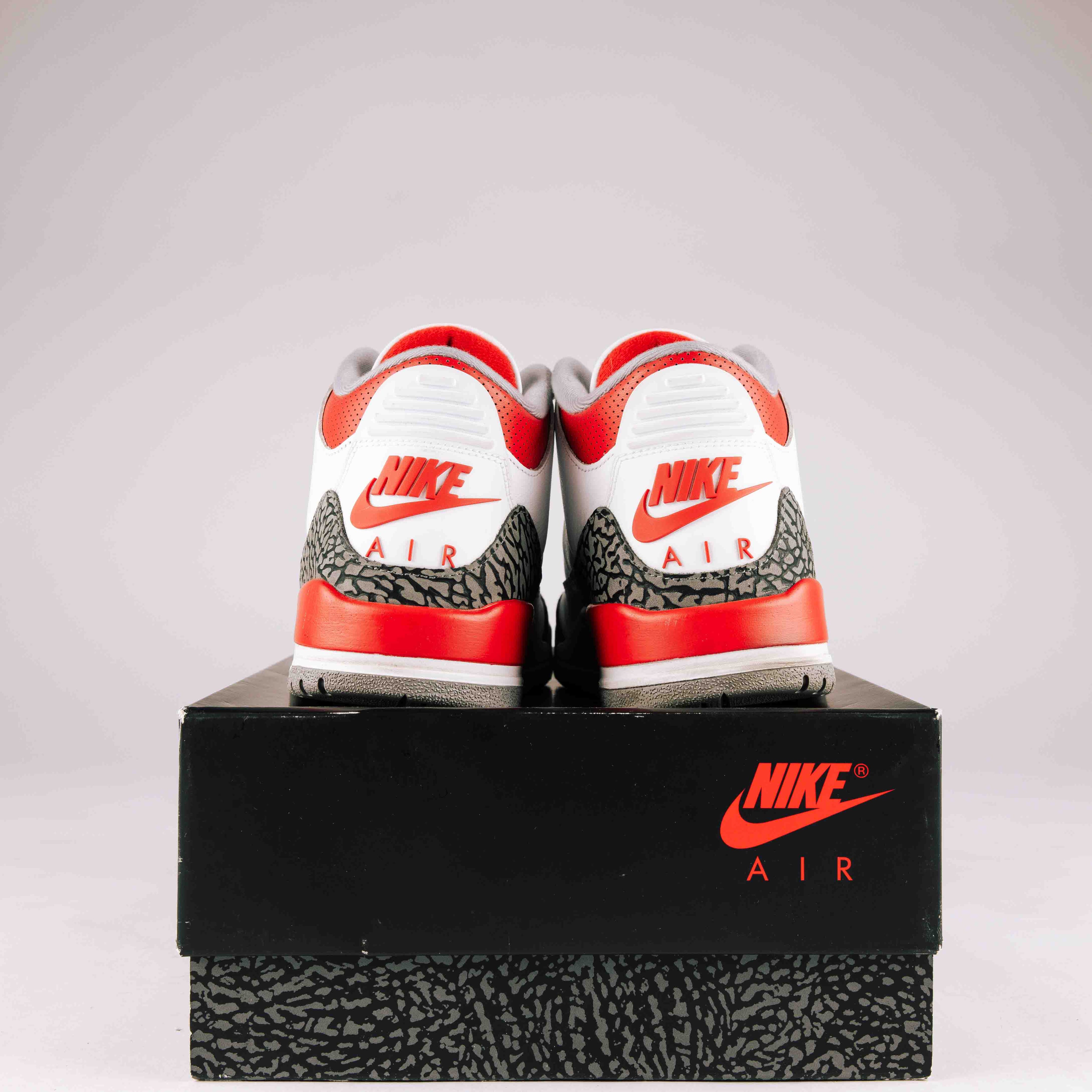 Jordan 3 Retro Fire Red (2022) - Used - 2013 - Common Hype