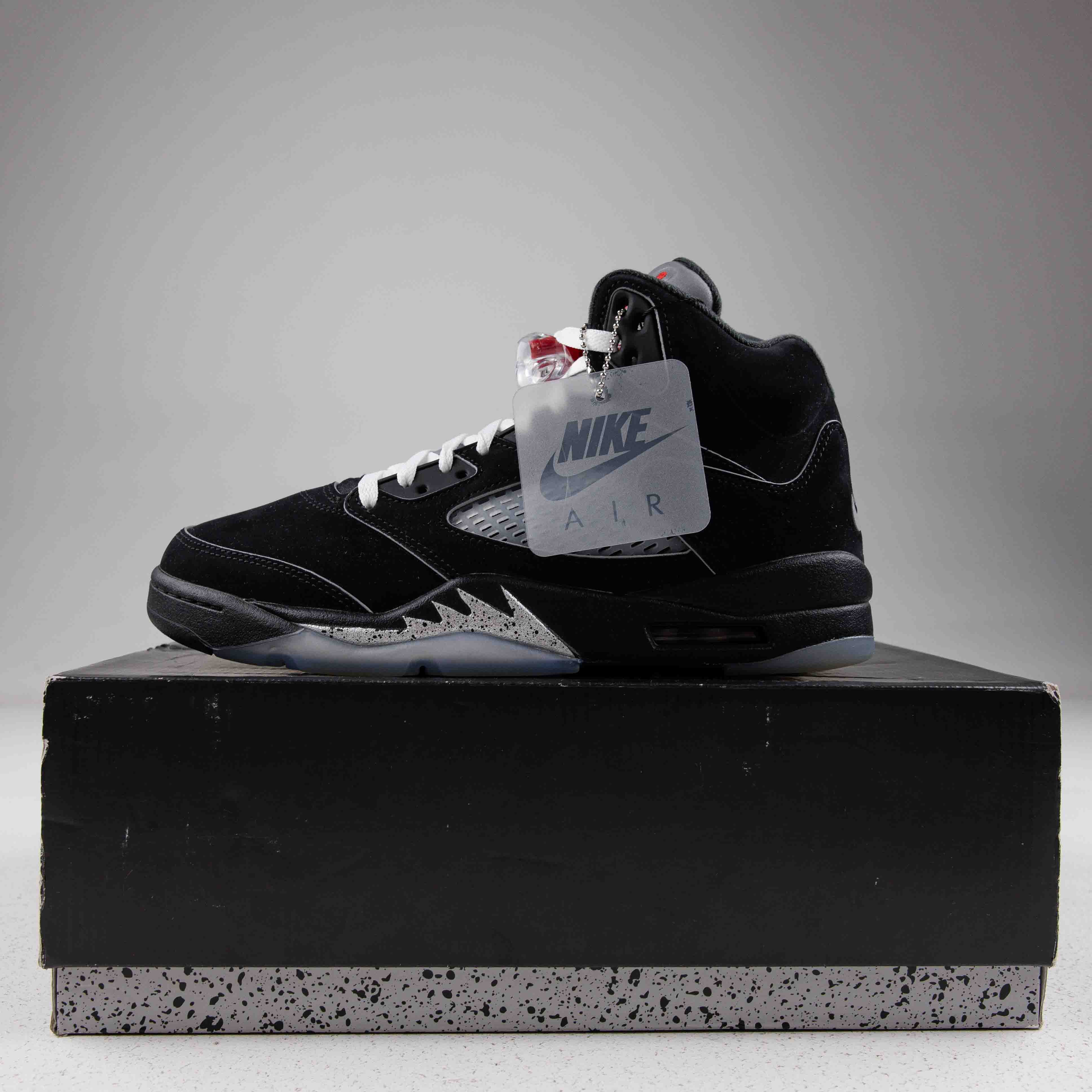 Jordan 5 Retro OG Black Metallic Reimagined - Used - 3600