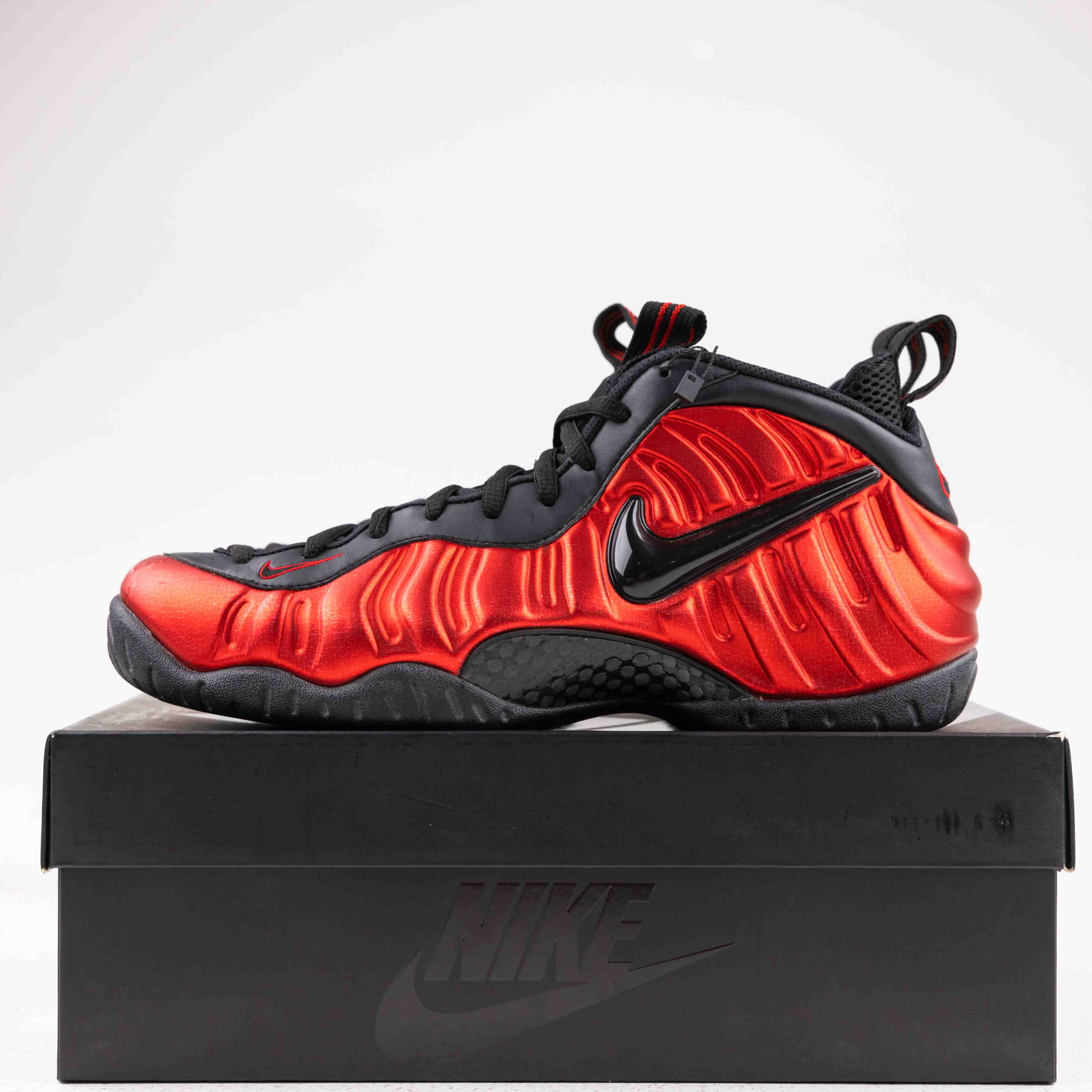 Nike Air Foamposite Pro University Red- Used - 3485 - Common Hype