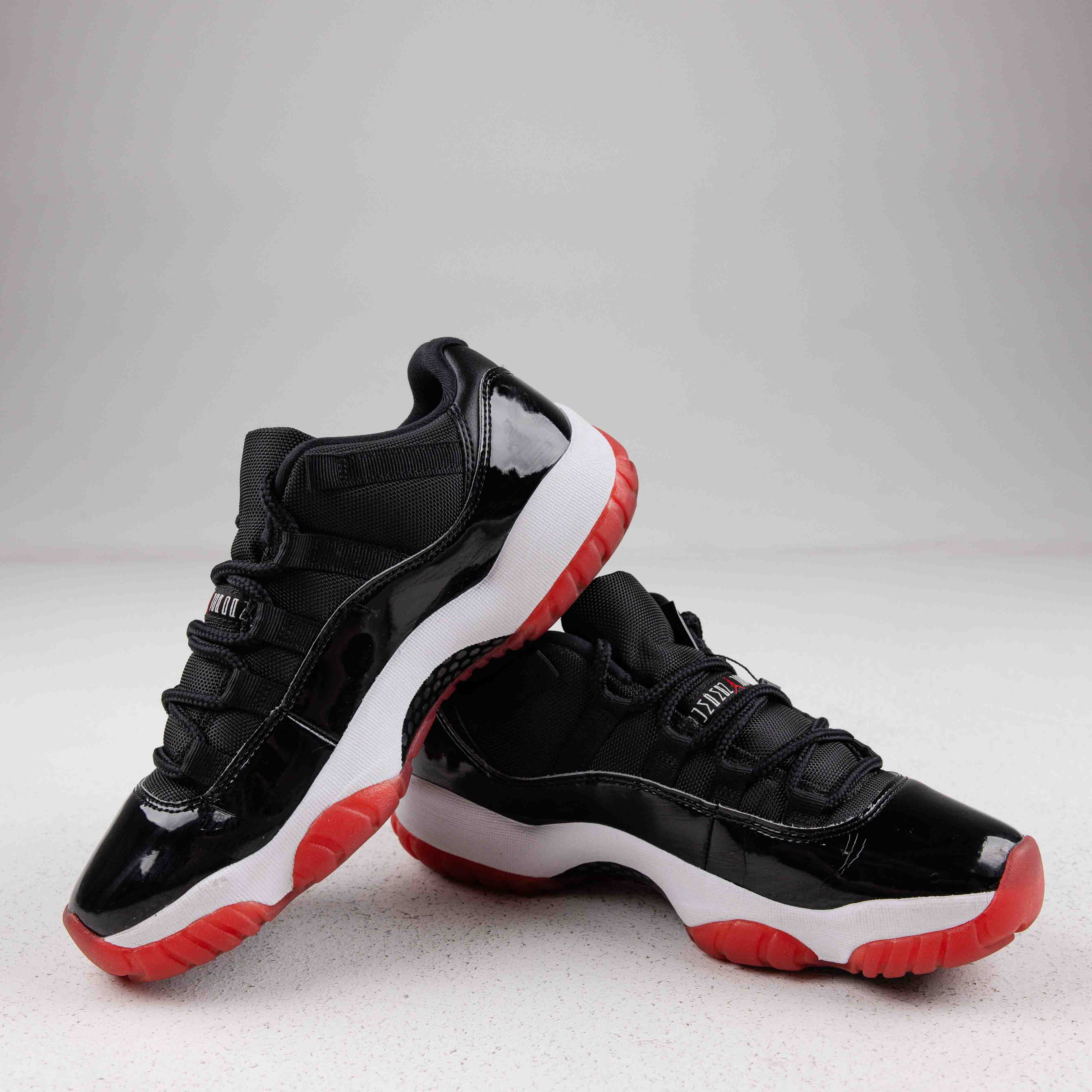 Jordan 11 Retro Low Bred (2025) - Used - 4312