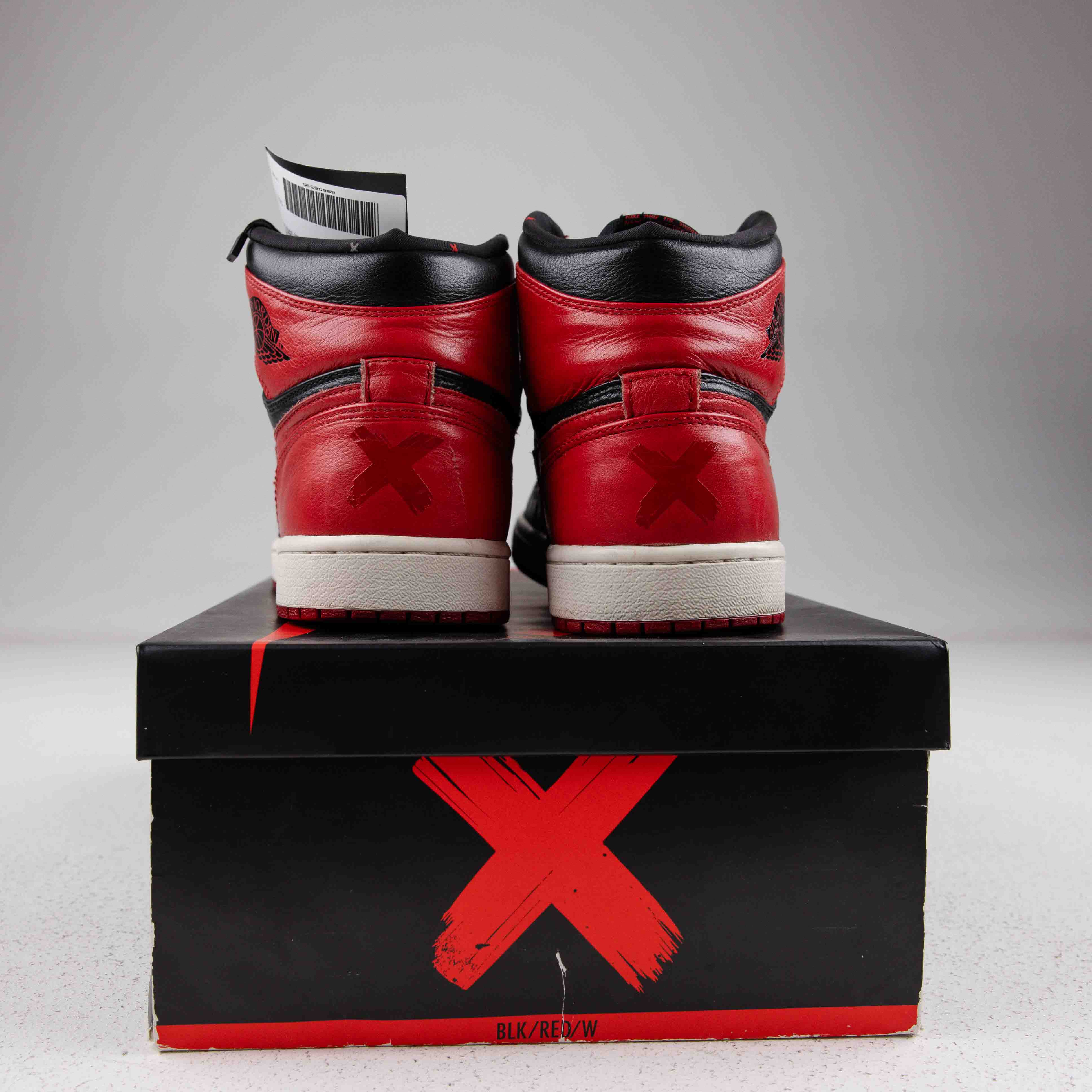 Jordan 1 Retro Banned (B-Grade) (2011) - Used - 3604