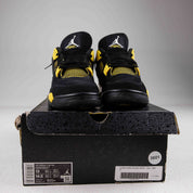 Jordan 4 Retro Thunder (2023) - Used - 3601