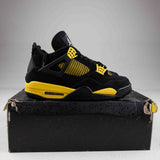 Jordan 4 Retro Thunder (2023) - Used - 3601