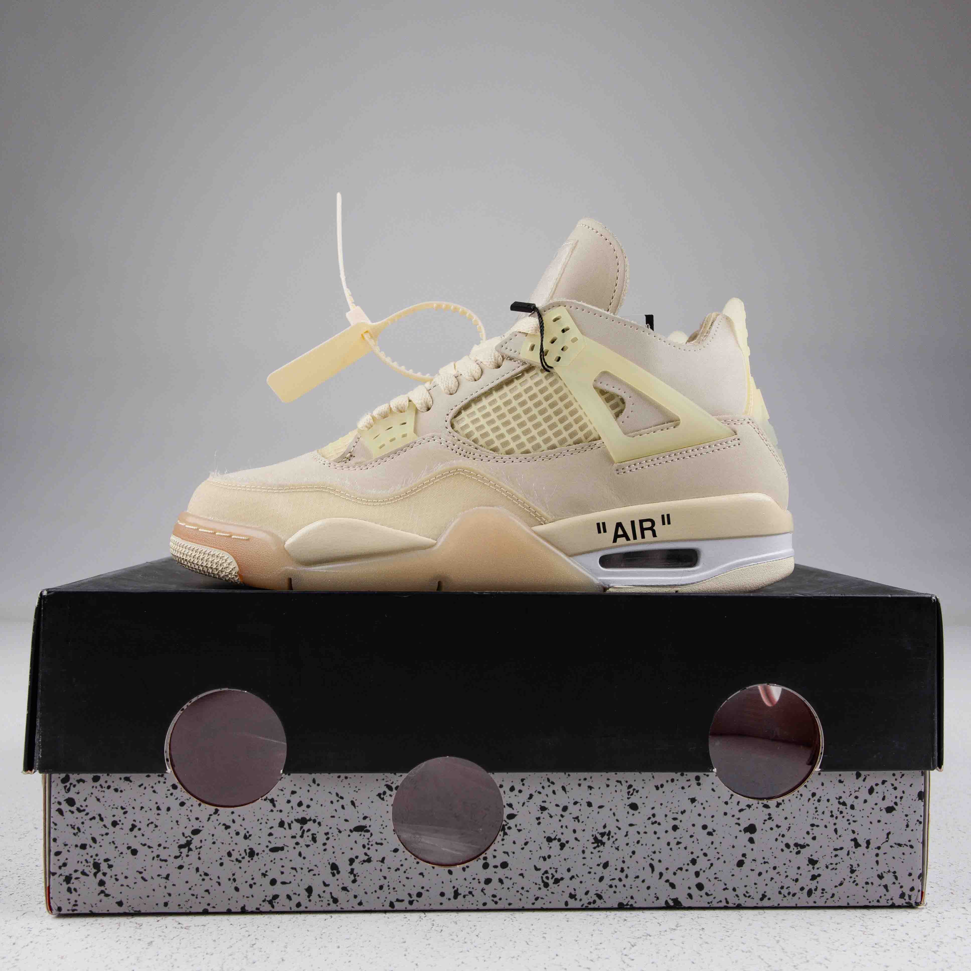 Jordan 4 Retro Off-White Sail (Women's) - Used - 3618