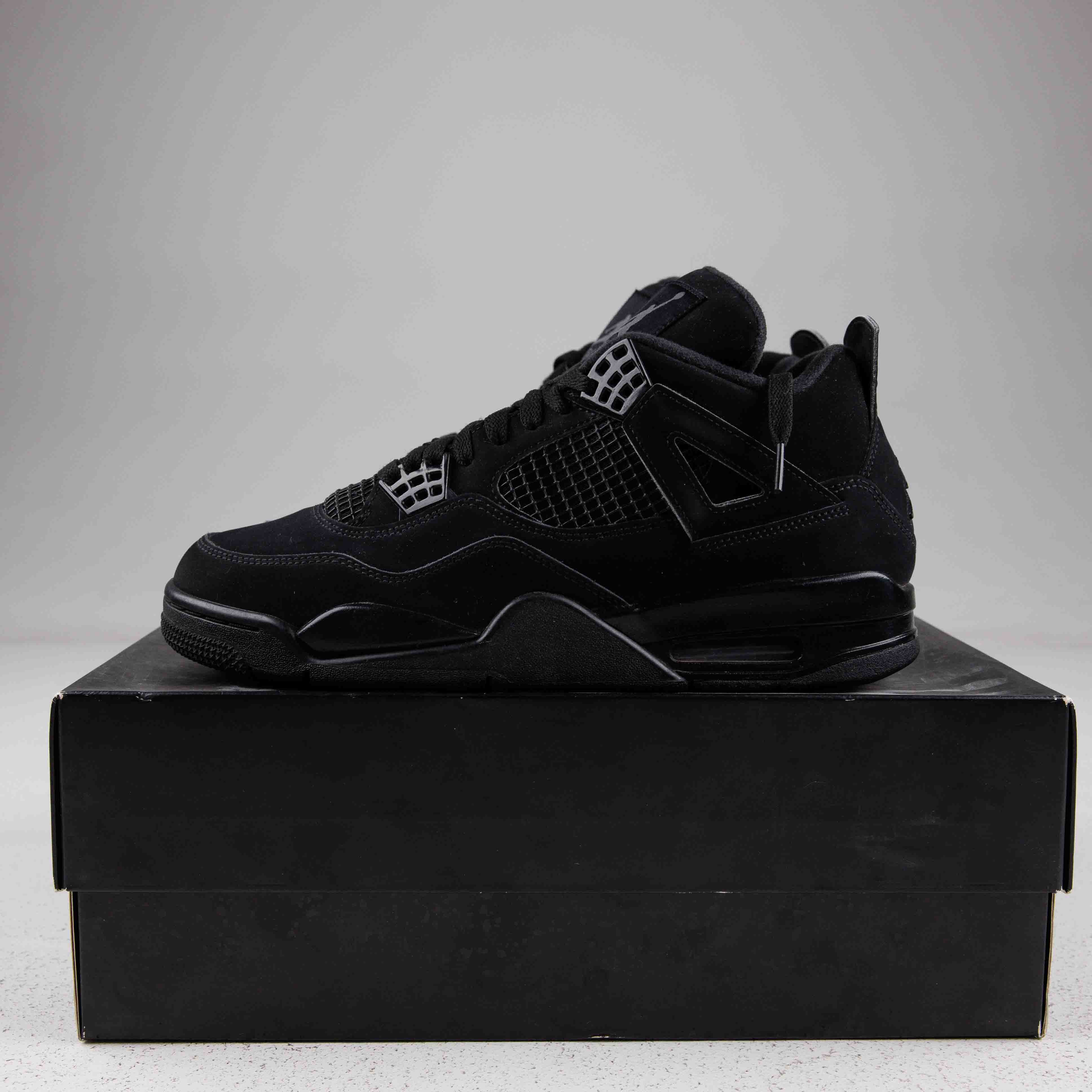 Jordan 4 Retro Black Cat (2020) - Used - 3621