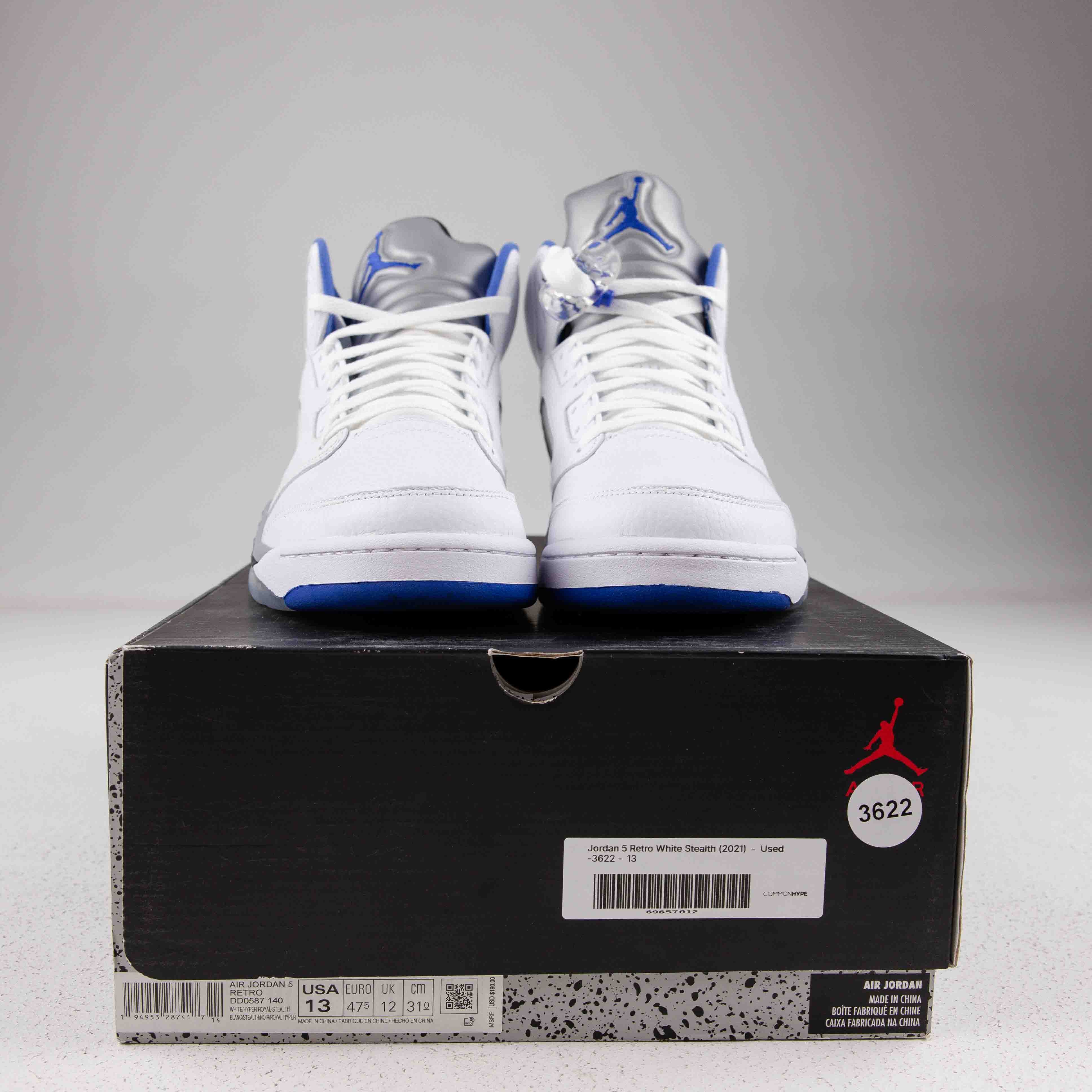 Jordan 5 Retro White Stealth (2021)  -  Used -3622
