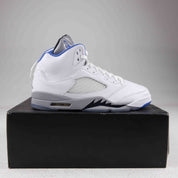 Jordan 5 Retro White Stealth (2021)  -  Used -3622
