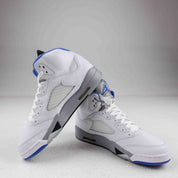 Jordan 5 Retro White Stealth (2021)  -  Used -3622