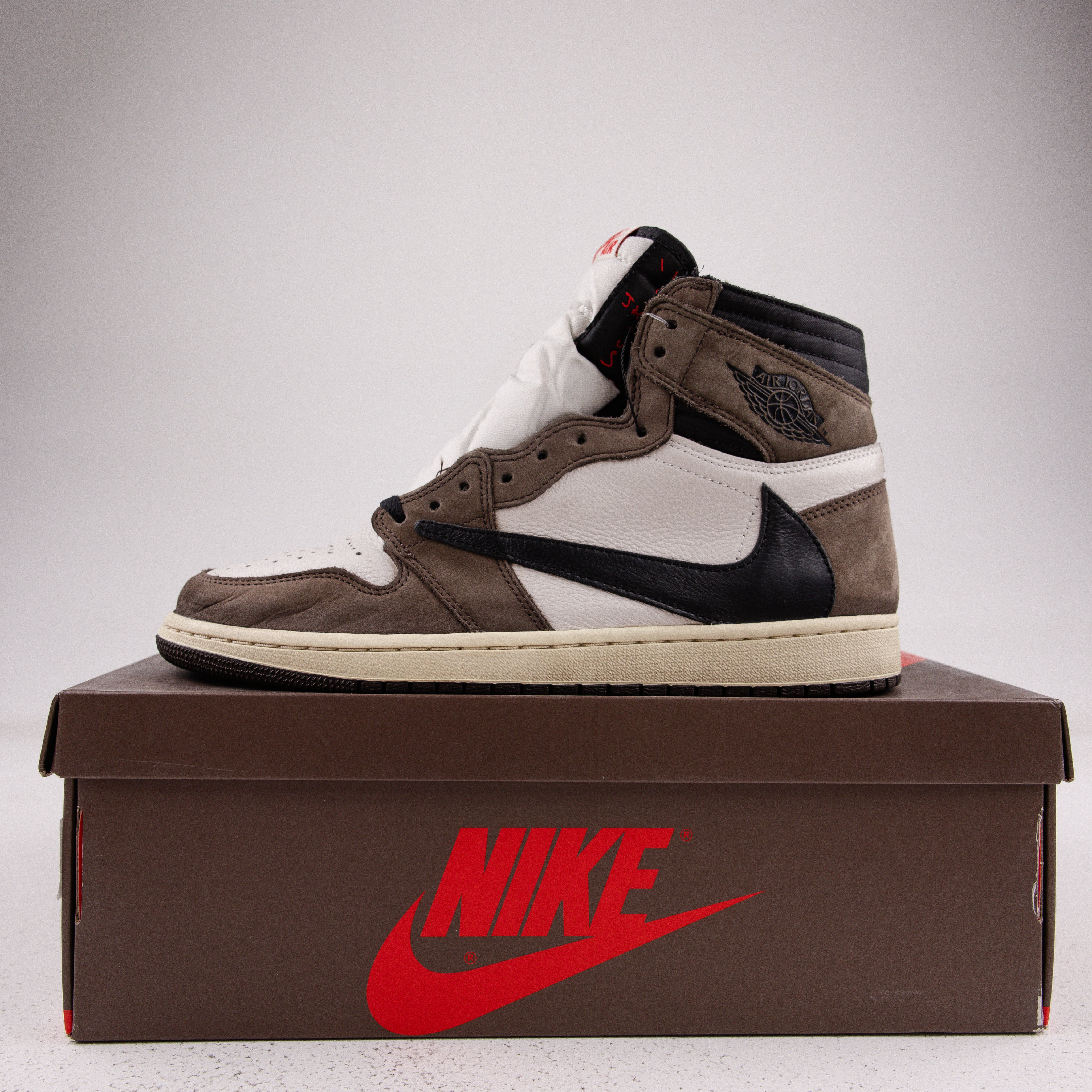 Jordan 1 Retro High OG SP Travis Scott Mocha - Used - 1631
