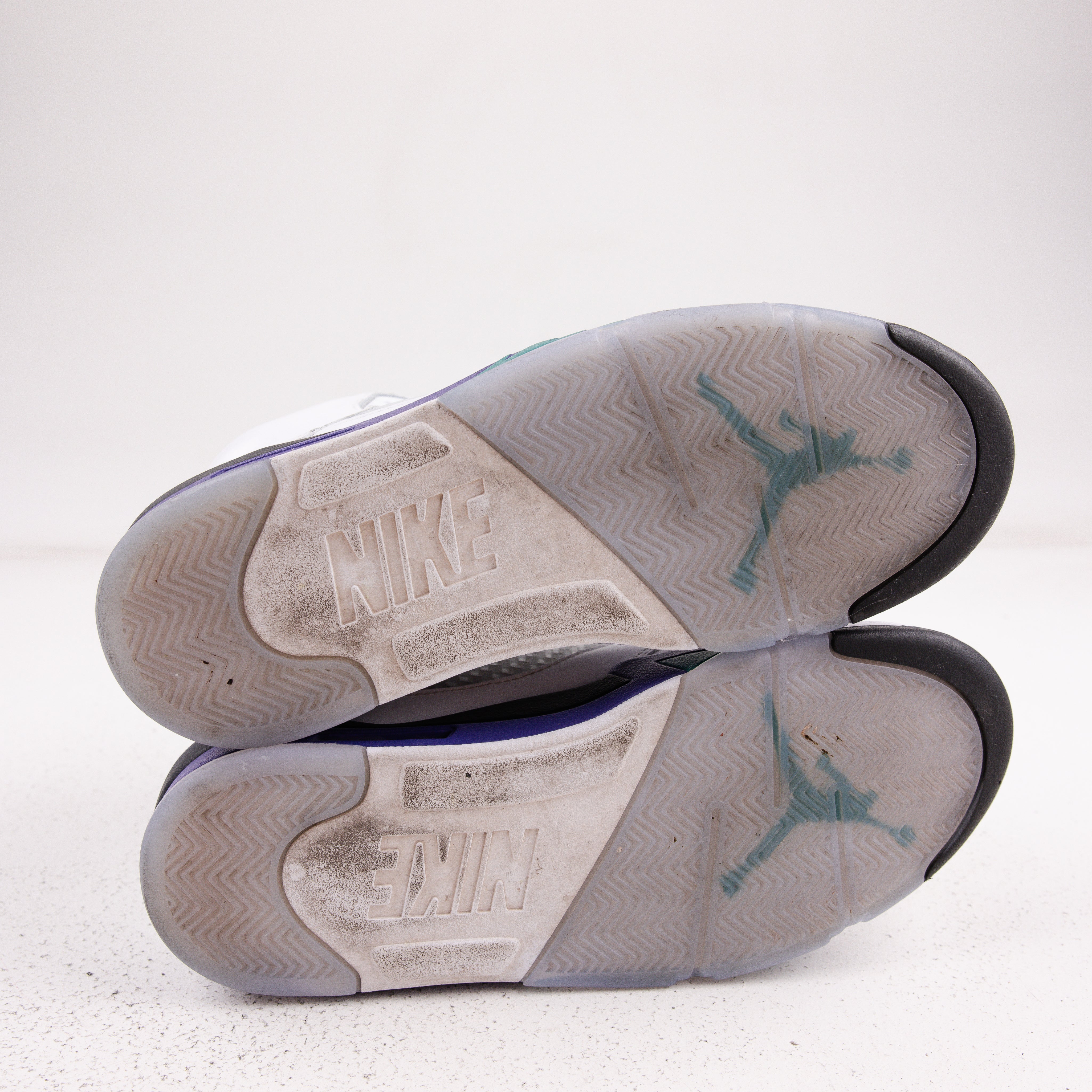 Jordan 5 Retro Grape (2025) - Used -3643
