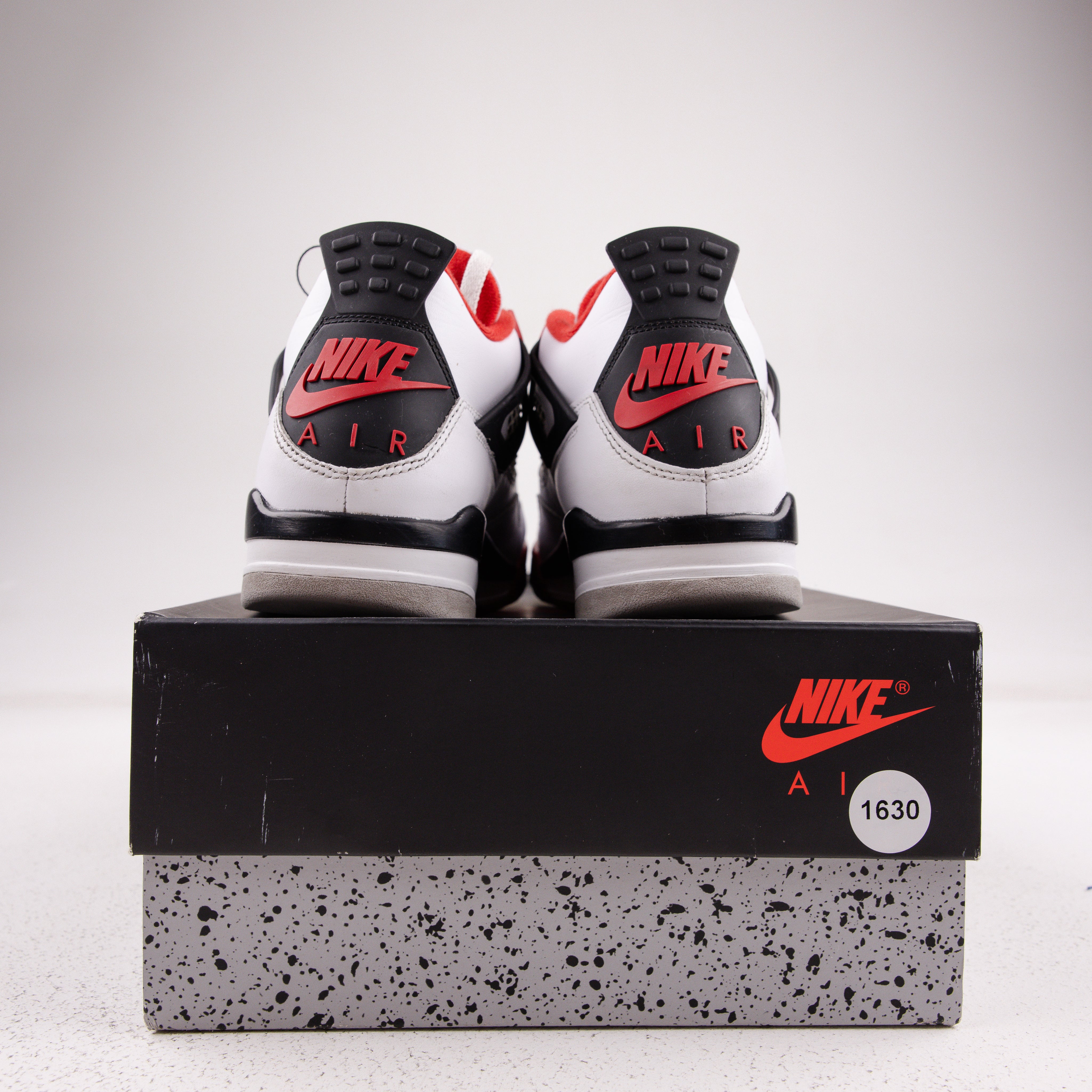 Jordan 4 Retro Fire Red (2020) - Used - 1630