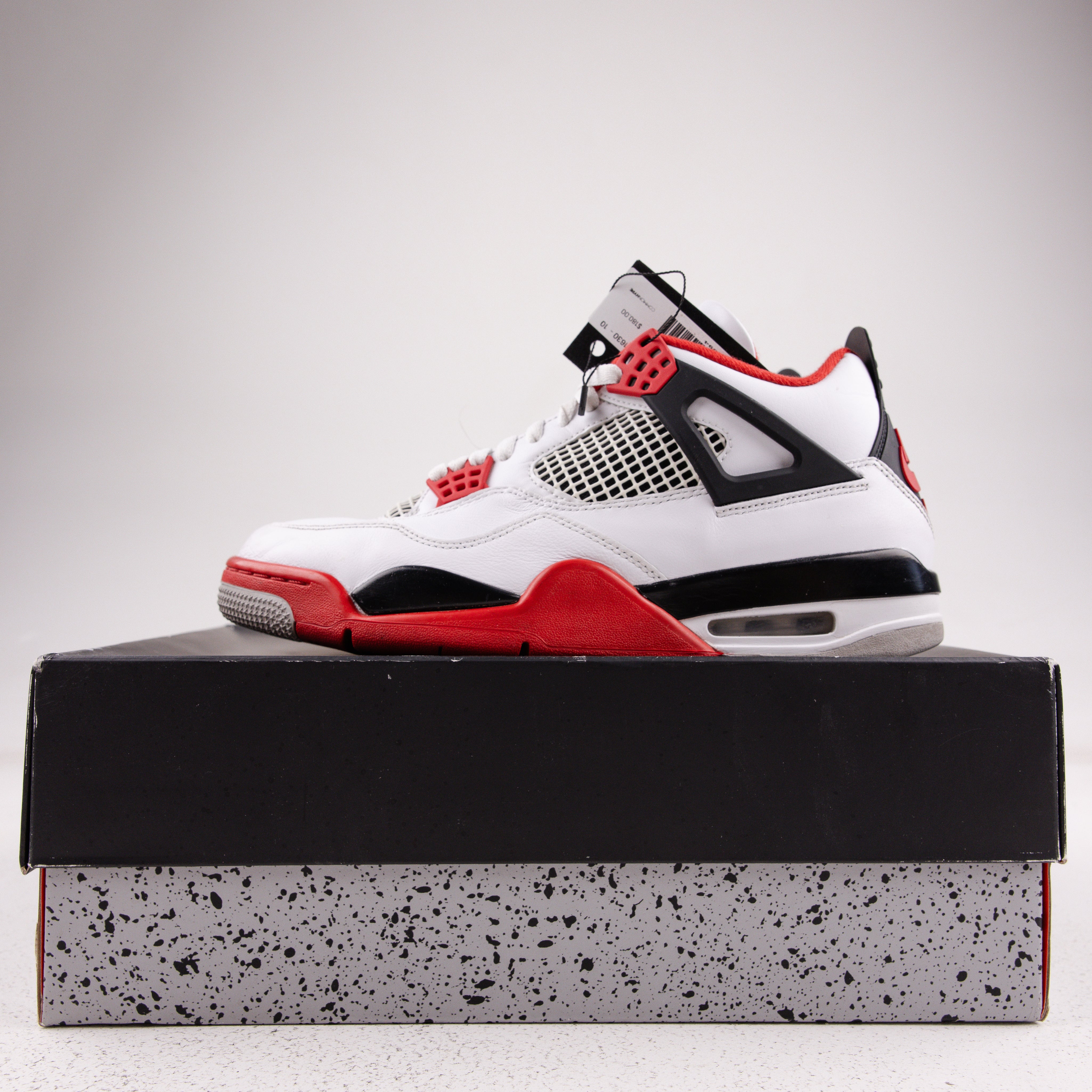 Jordan 4 Retro Fire Red (2020) - Used - 1630
