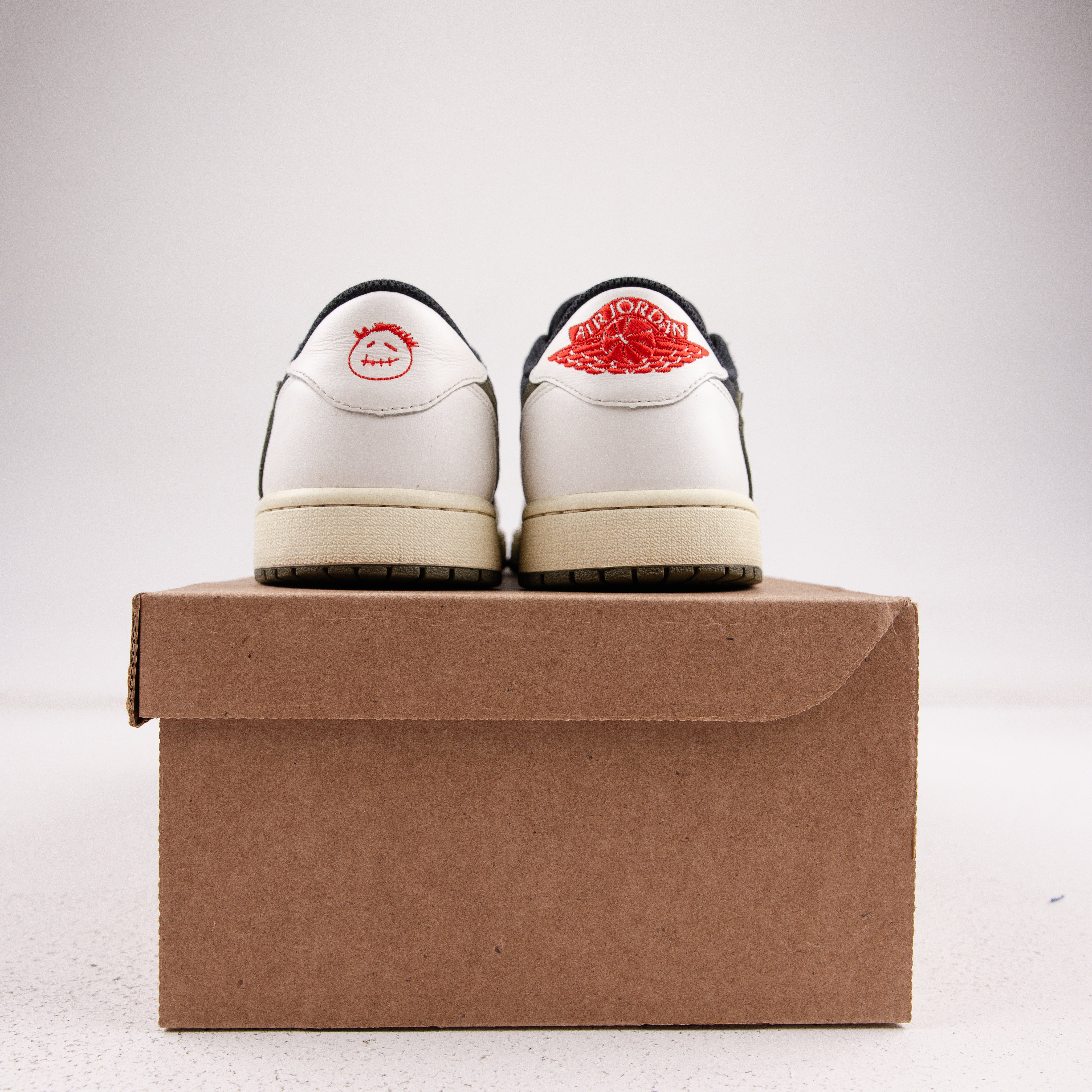 Jordan 1 Retro Low OG SP Travis Scott Olive (Women's) - Used - 1634