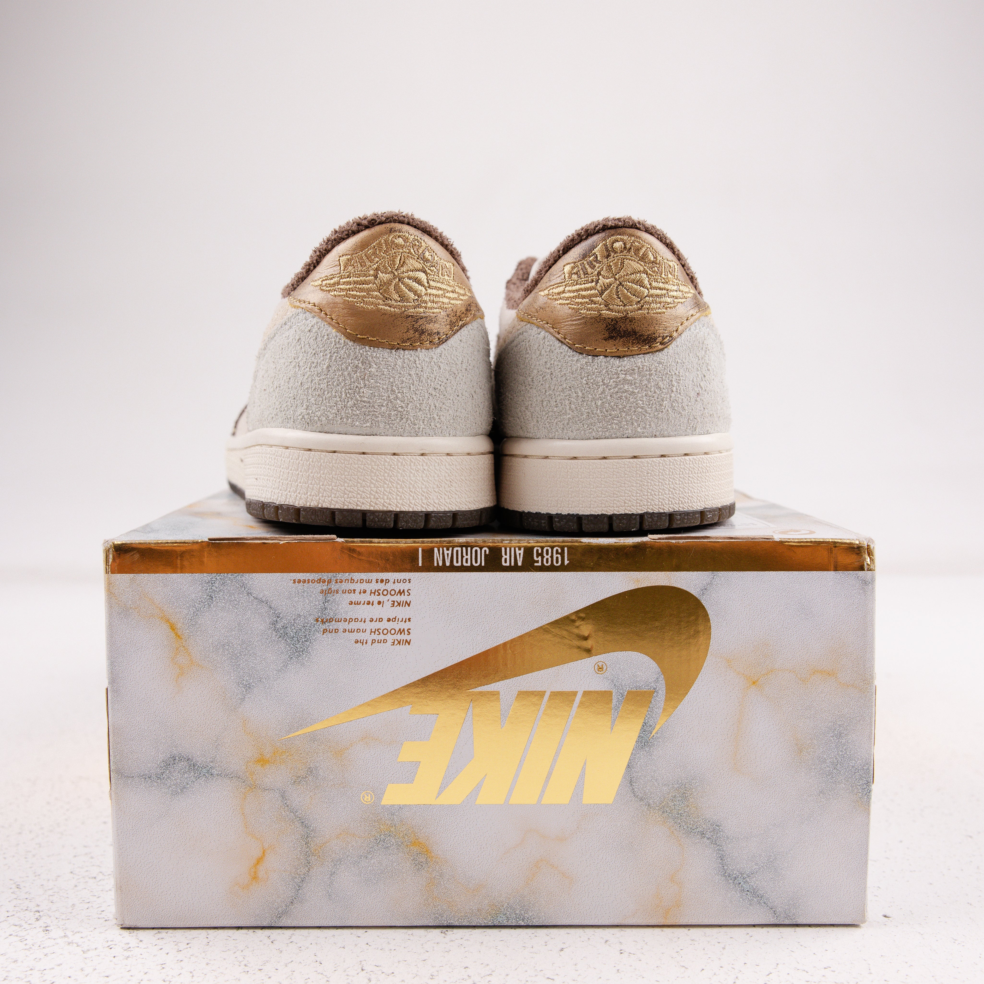 Jordan 1 Retro Low OG Year of the Rabbit - Used - 3635